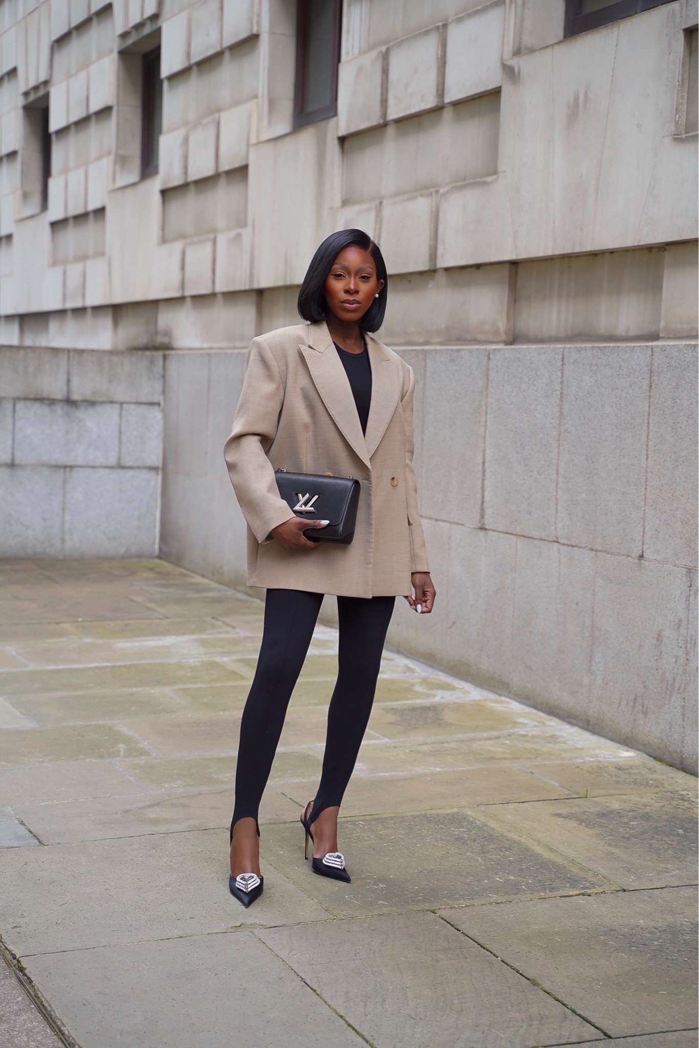A simple weekend fit! 
Wearing a size 12 in the blazer for an oversized fit! 