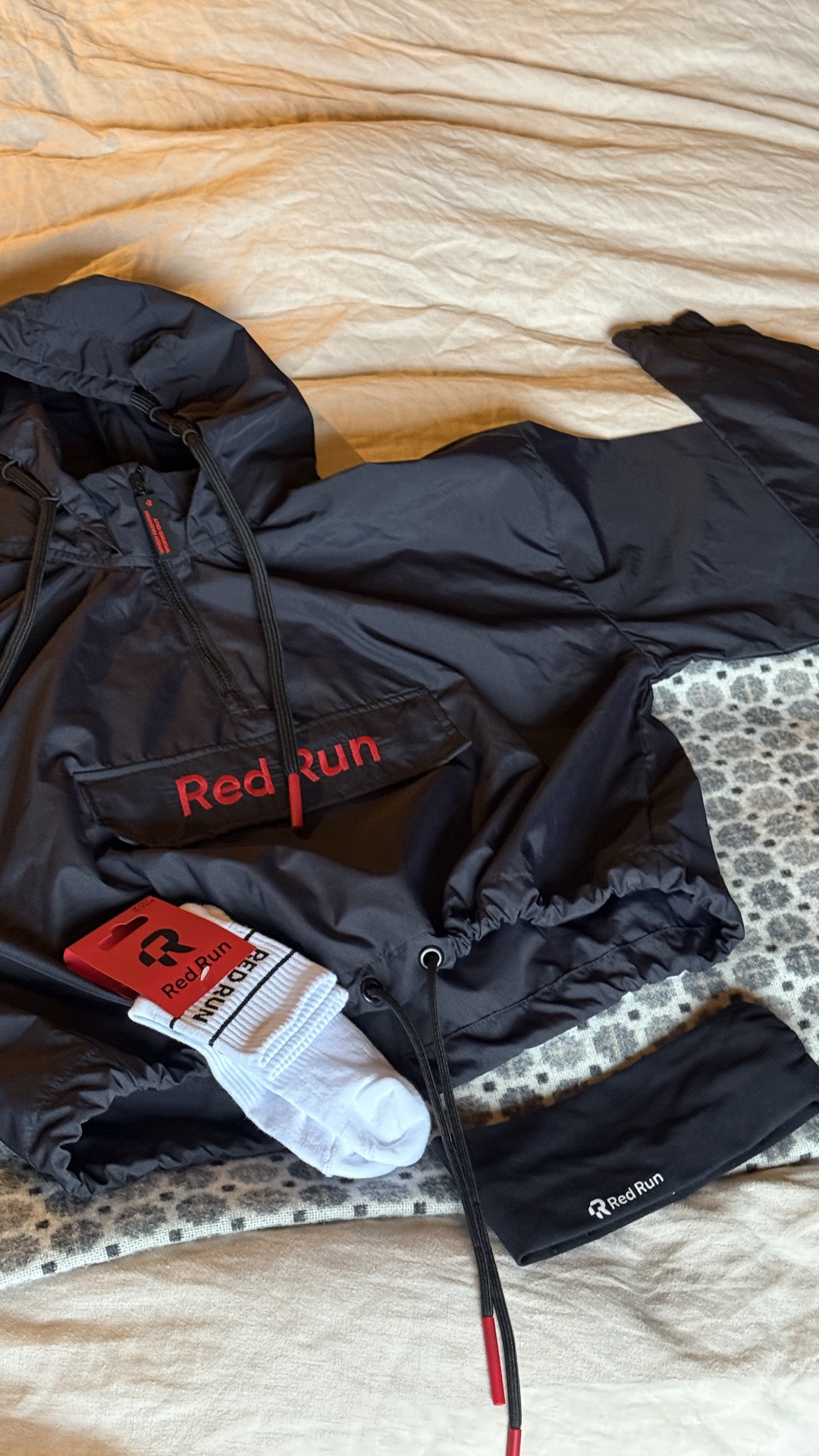New running gear 🙋🏼‍♀️ when the weathers warm but rainy- my most worn piece is a windbreaker! 🏃🏼‍♀️

#LTKfitness #LTKstyletip #LTKsummer