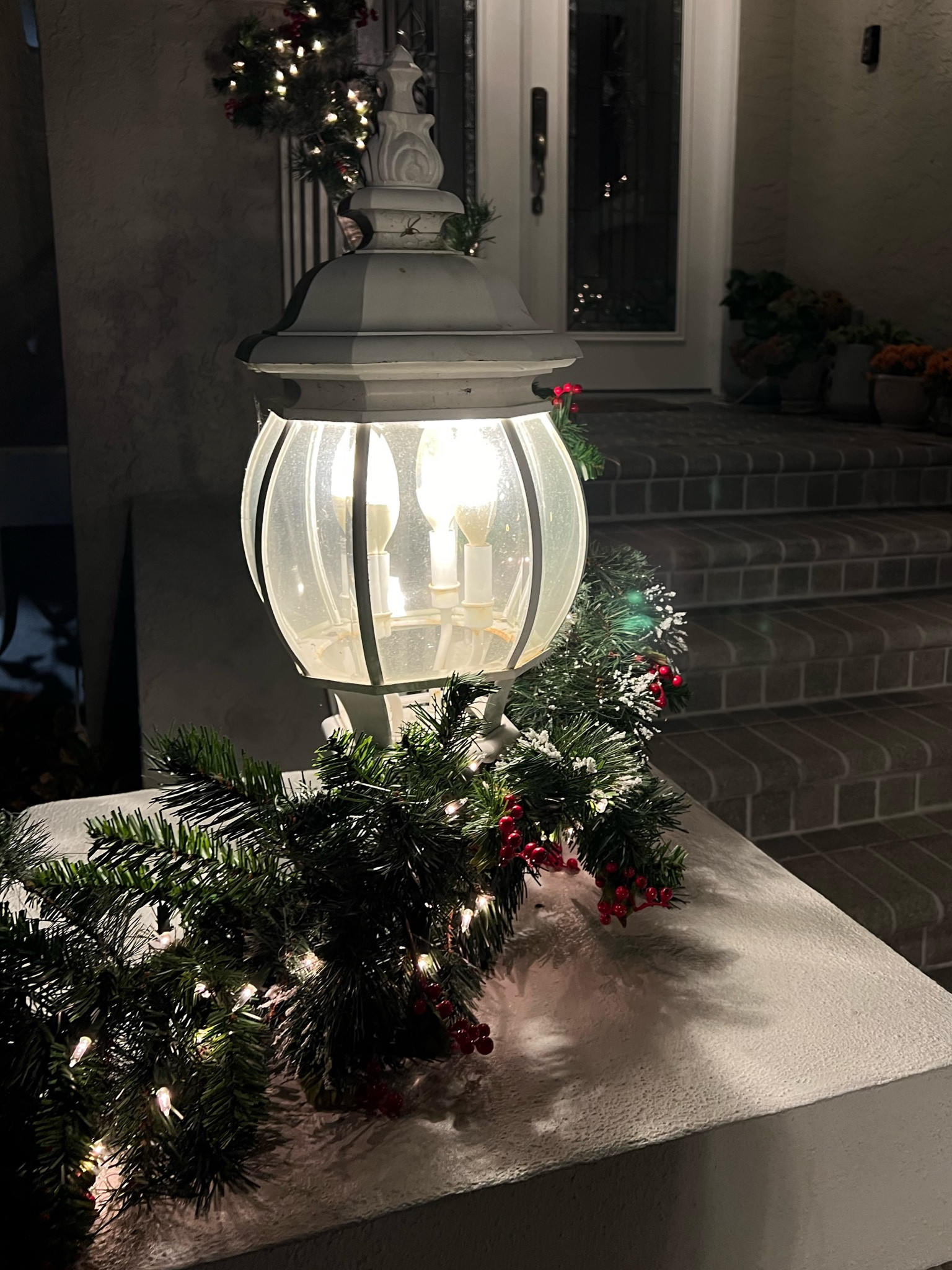 Christmas prelit garland / holiday decor / Christmas tree / outside decor / Amazon Christmas decor 

#LTKhome #LTKSeasonal #LTKHoliday