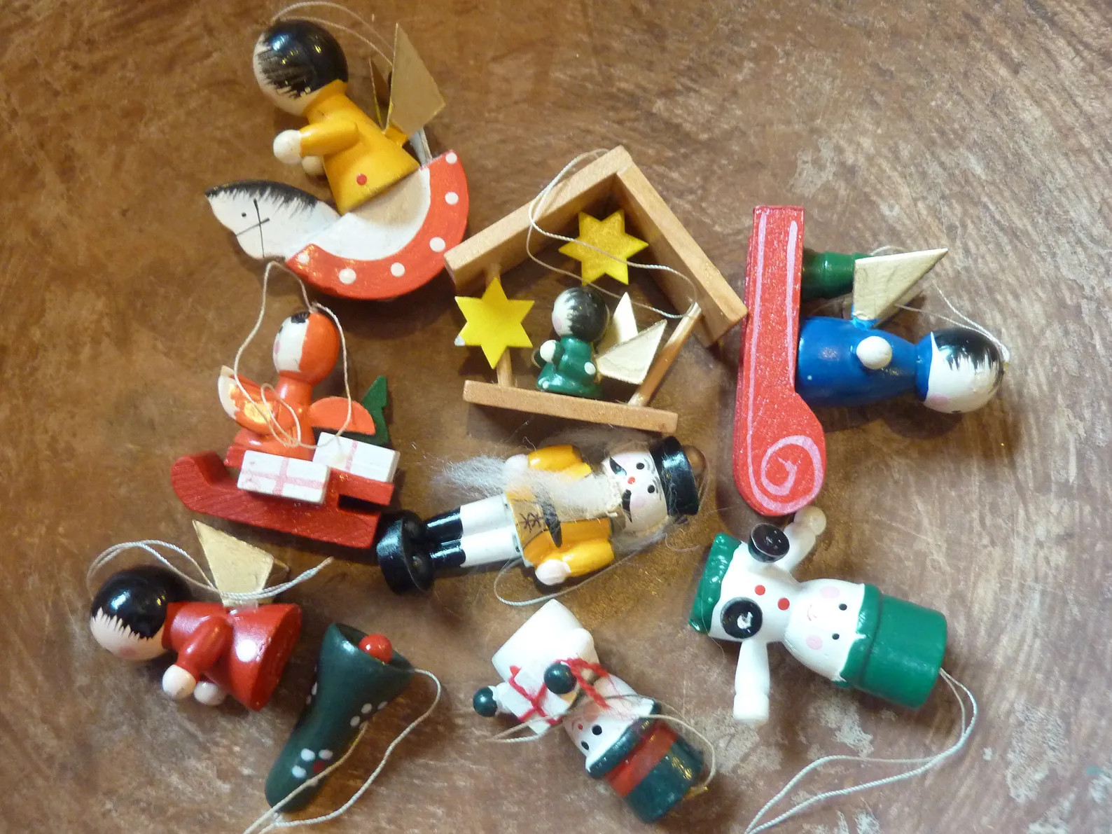 Vintage Wood Christmas Ornaments Hand Painted Miniature Feather Tree Decor Craft Supply Lot (#139... | Etsy (US)