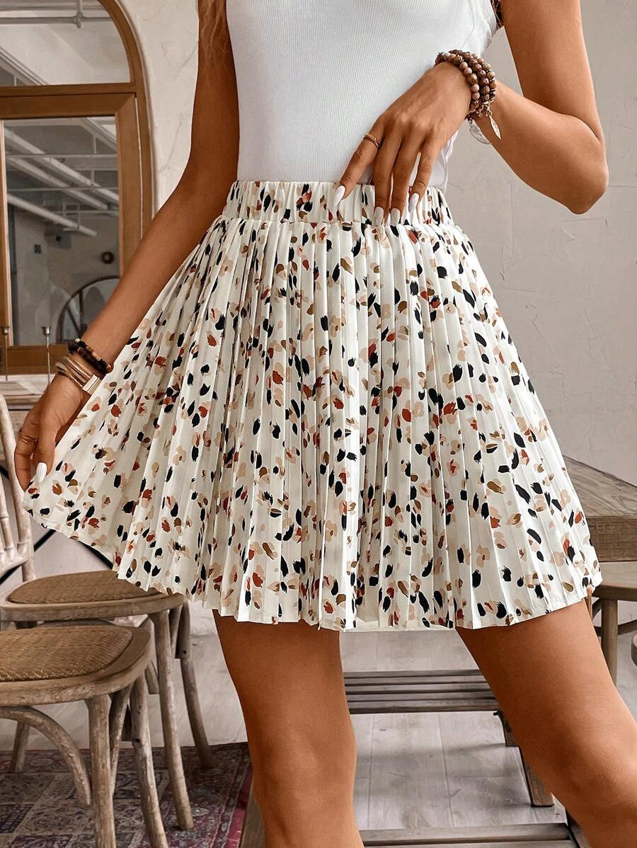 SHEIN Frenchy Women's Summer Pleated Texture Skirt,Teacher Clothes,4th Of July Outfits,Business C... | SHEIN