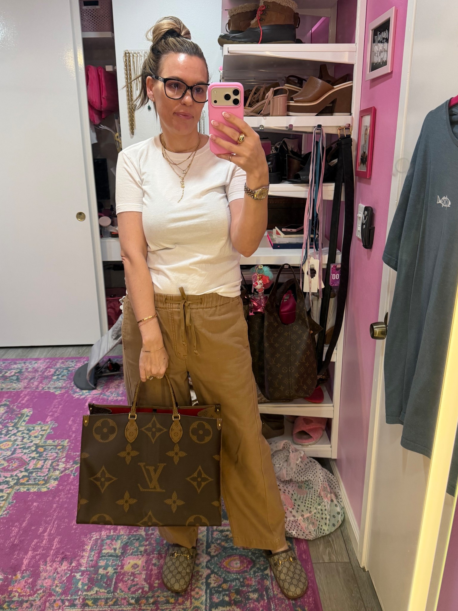 My fav postpartum pants 

#LTKdayinmylife #LTKmomlife #LTKOver40