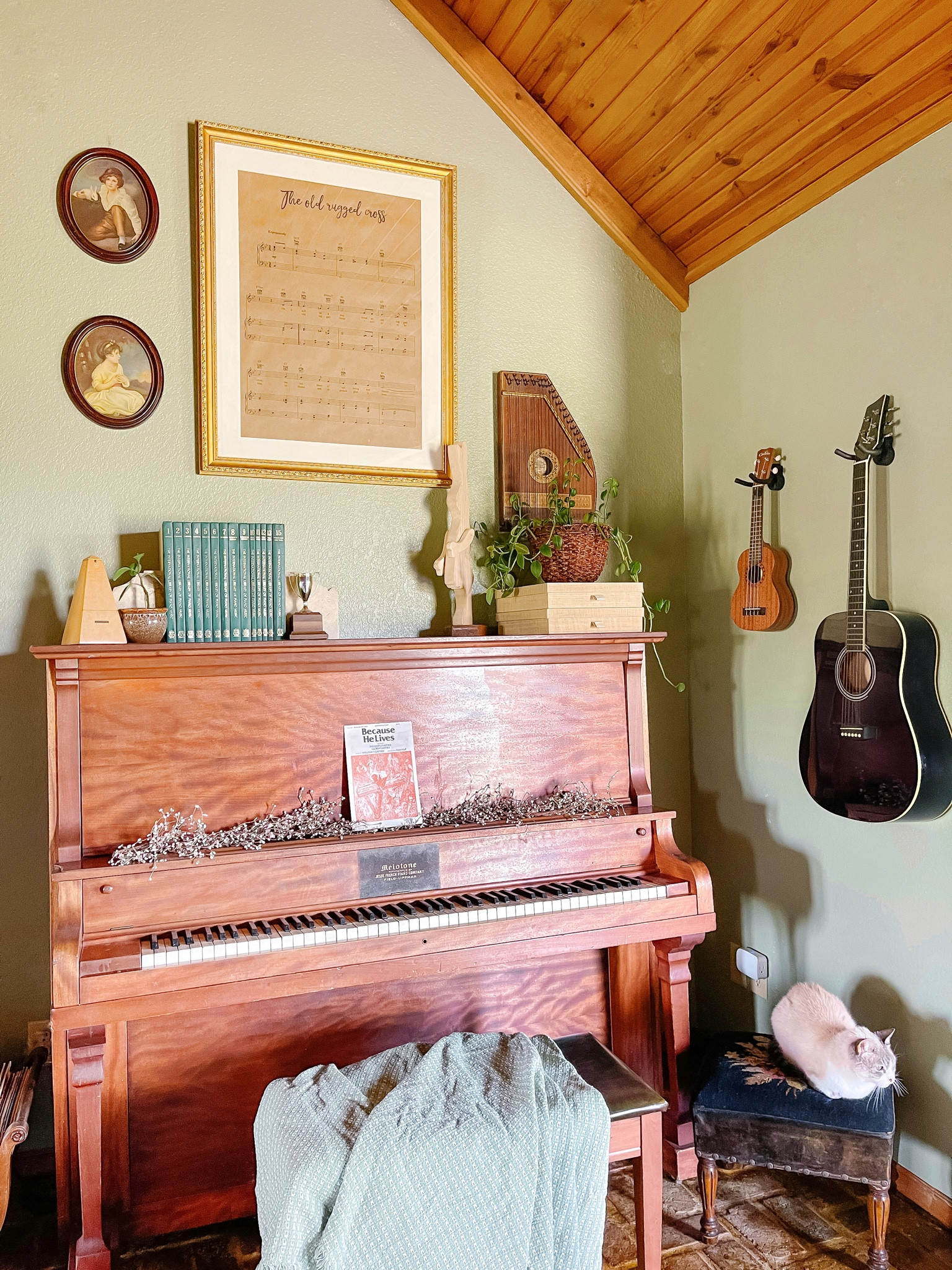 We love this musical corner. And it’s these little touches that make it special. Shop this look to add some special touches to your own corner  

#LTKhome