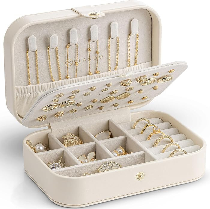 Travel Jewelry Case for Women Girls, Gifts for Mother, PU Leather Small Jewelry Box for Rings, Ne... | Amazon (US)