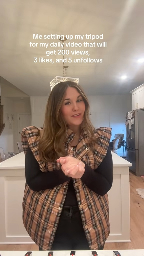 Amazon, Amazon finds, Amazon fashion, winter fashion,  vests, puffy vests, plaid vests, mom ootd

#LTKSeasonal #LTKFindsUnder50 #LTKootd