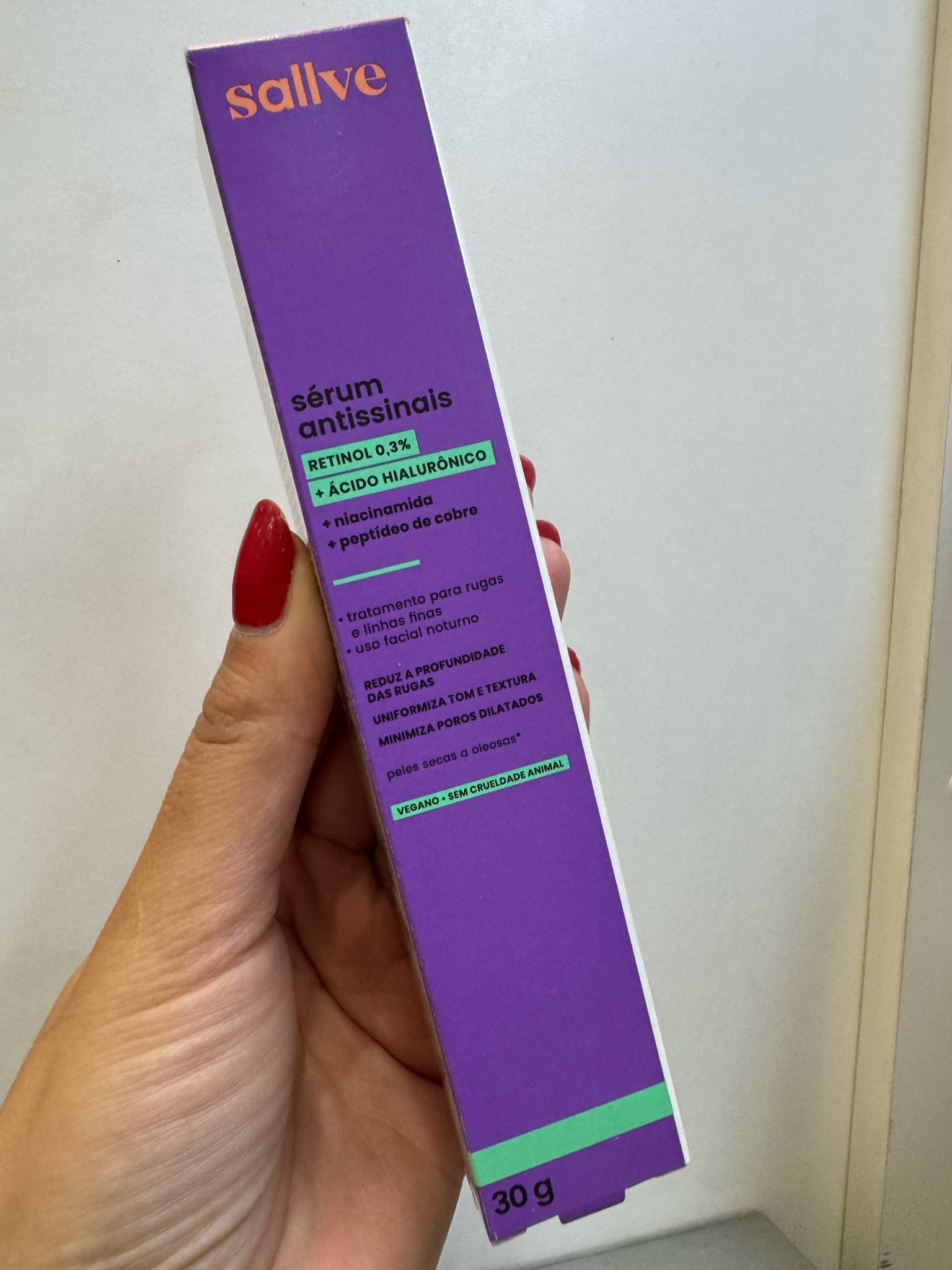 Quem assistiu TV Colosso já está tratando as linhas de expressão. 
Agora o pessoal High School Music necessita iniciar os cuidados. 
O serum noturno antissinais reduz a profundidade das rugas, deixa a pele mais uniforme e trata os poros. 
Não tem como negar: Todos Precisam. 
Na minha lojaLTK vc encontra as melhoras recomendações ♥️

#LTKbeauty #LTKwinter #LTKbrasil