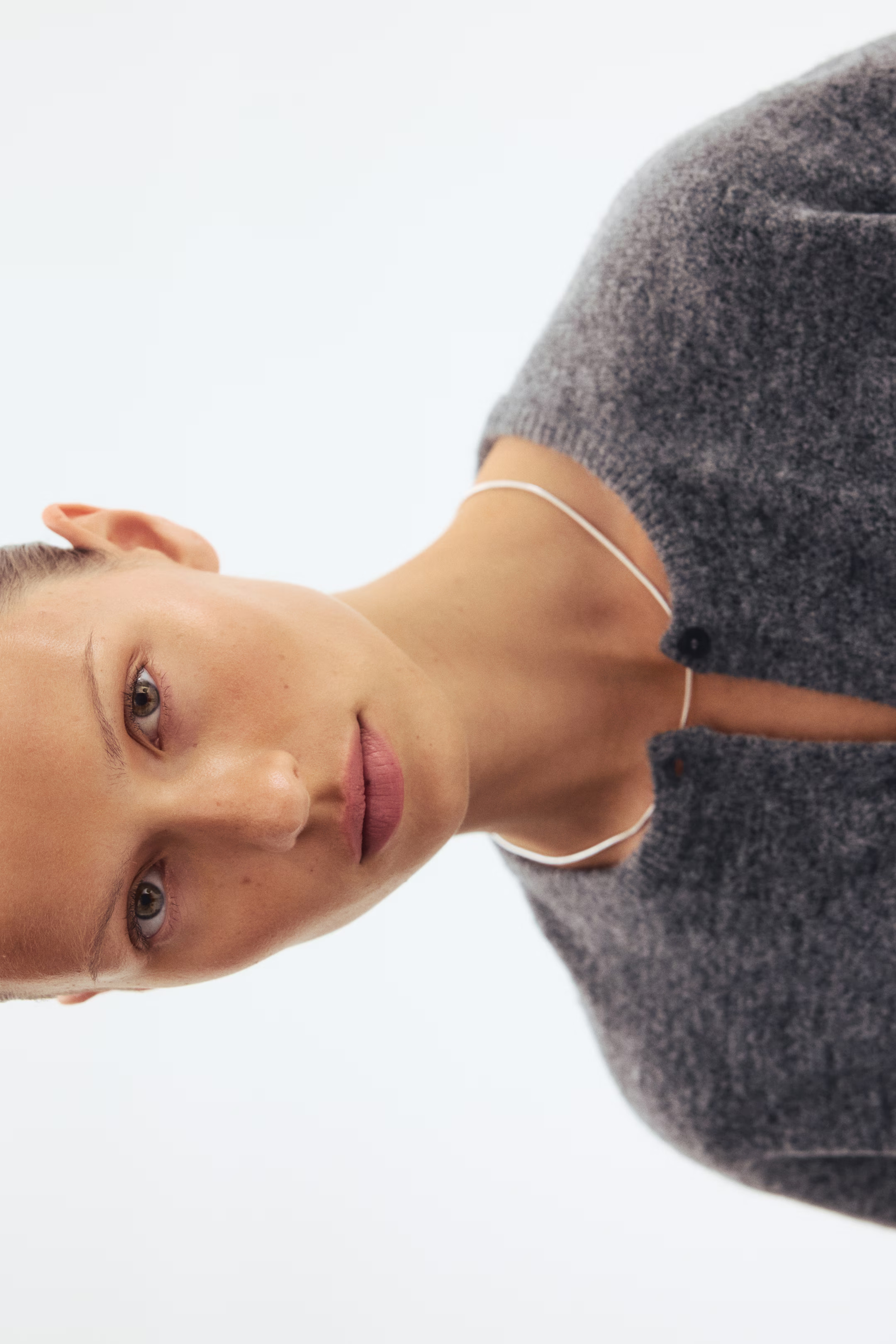 Loose-fit cardigan | H&M (UK, MY, IN, SG, PH, TW, HK)