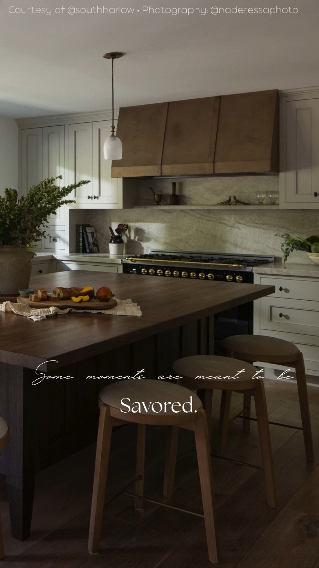 A home that makes you want to slow down and notice every layer. 🤎

This Modern English Country house beautifully mixes warm taupe, cream, olive, natural wood and aged brass for a look that feels timeless, collected and incredibly inviting.

I’ve linked similar finds inspired by these rooms—from upholstered counter stools and warm lighting to earthy accessories and English Country–style pieces.

Shop the look below, then visit HomeBunch.com for the complete house tour and available sources.

Design: @southharlow
Photography: @naderessaphoto

#LTKHome #LTKStyleTip #HomeBunch #ModernEnglishCountry #EnglishCountryStyle #EarthyInteriors #WarmNeutralHome #NeutralDecor #KitchenInspiration #TimelessHome

#LTKfall #LTKhome #LTKmidsize
