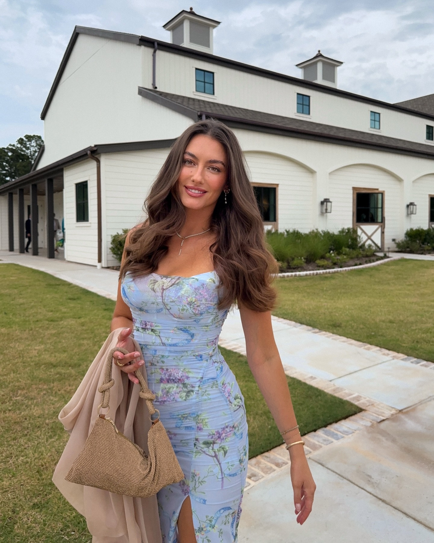 A little commotion 👏🏽 for the gorgeous dress I panic bought at @nordstrom in Houston because the 3 wedding guest dresses I ordered never arrived 🩵🫠 I shopped the streets like my RSVP depended on it 🤭🍾 

.
.
.
.
.
.
Texas wedding, wedding guest outfit, House Of CB, Bachelor wedding, blue dress, cot, Gaia bag, wedding guest look, Bachelor nation #bachelornation #weddingguestdress #weddingguest #texaswedding #greekwedding #bluedress #goldheels #blowout