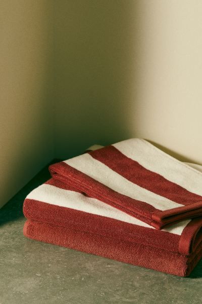 Bath Towel - Rust red/striped - Home All | H&M US | H&M (US + CA)