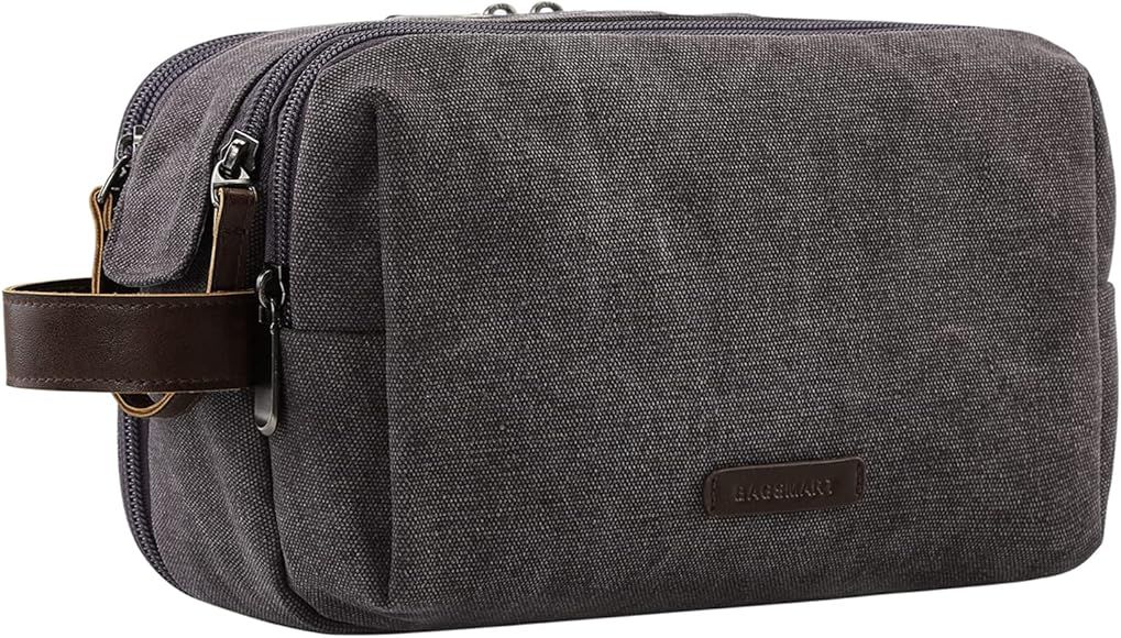 Amazon.com: Toiletry Bag for Men, BAGSMART Travel Toiletry Organizer Dopp Kit Water-resistant Sha... | Amazon (US)