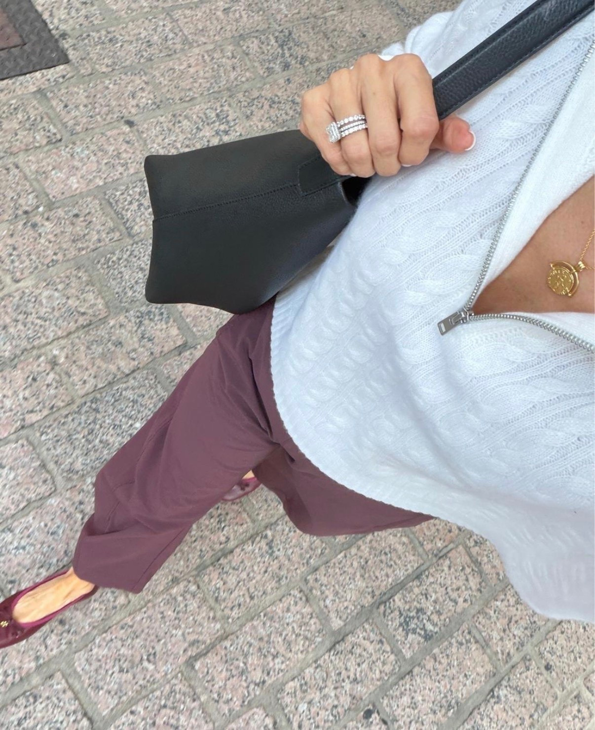 I’m 5’6
-Half zip braided sweater XS
-burgundy pants XS
-burgundy leather flats
-black leather bag

#LTKootd #LTKOver40 #LTKSeasonal