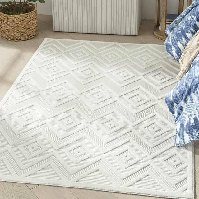 Nourison Versatile Indoor/Outdoor Ivory/White 5' x 7' Area Rug, (5x7) | Walmart (US)