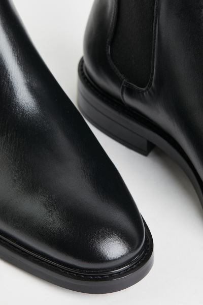 Chelsea Boots | H&M (US + CA)