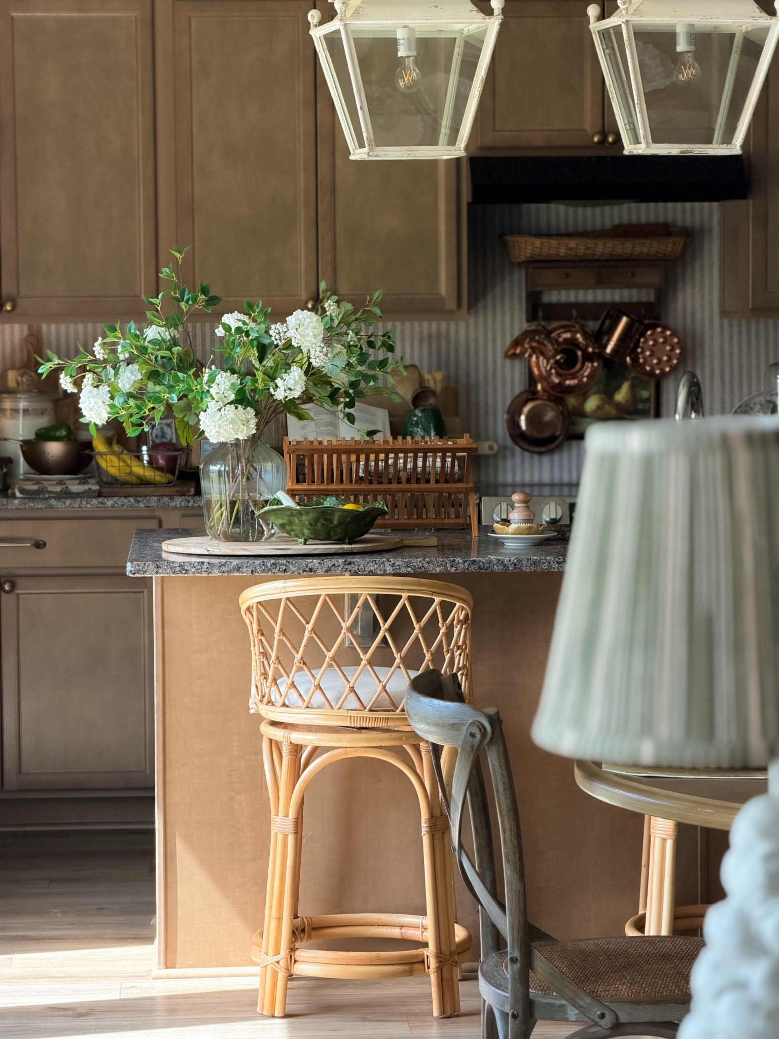 A beautiful cottage kitchen view. 🪴

#LTKSeasonal #LTKHome #LTKmorningroutine