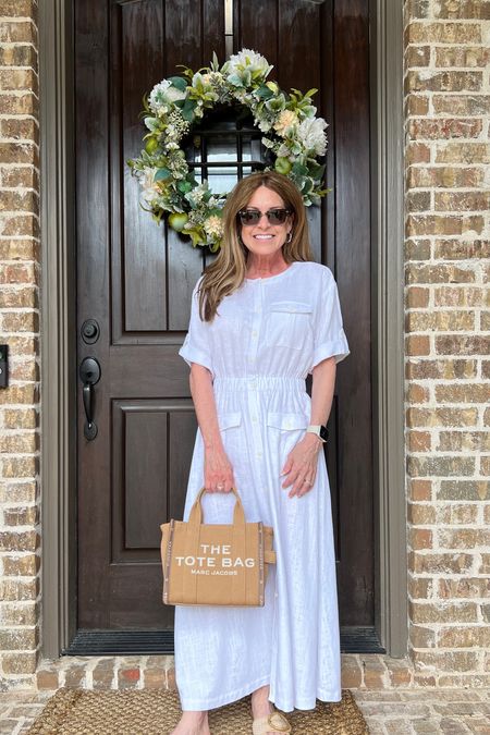 White linen utility style dress with short sleeves. Runs tts. Wearing size 4. Also comes in petite sizes but I like the longer length.
#springfashion #shoeinspo #modeststyle #womenover50

#LTKSeasonal #LTKItBag #LTKStyleTip