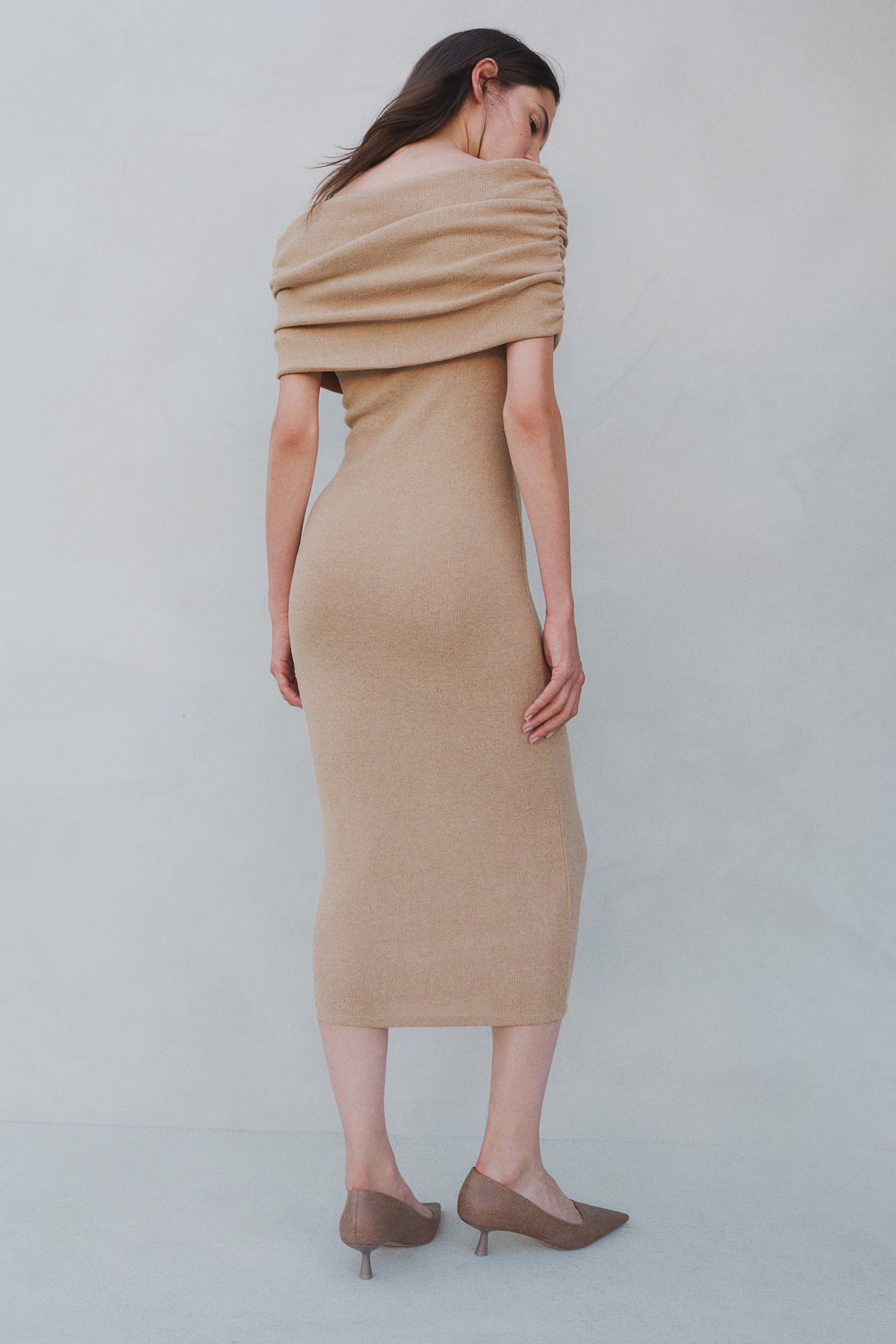 Off-the-Shoulder Dress | H&M (US + CA)