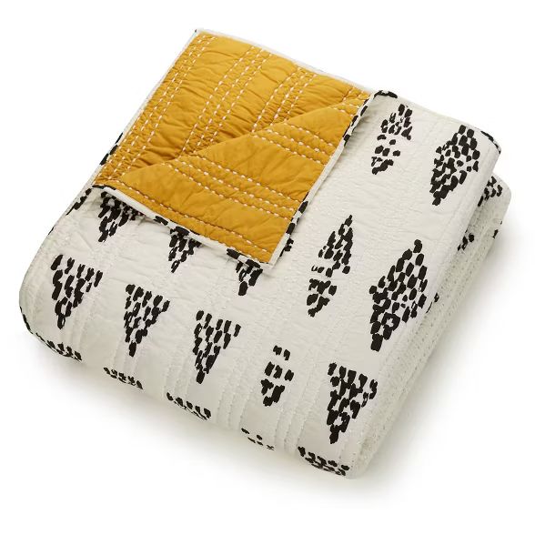 Prosperity Quilt & Sham Set Black/White - Jungalow by Justina Blakeney | Target