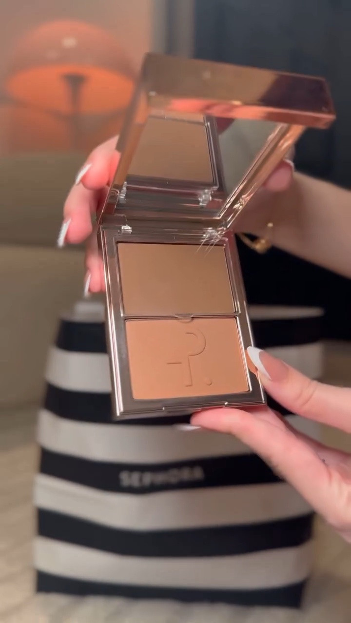 Sephora Unboxing 🛍️💄✨
.
.
.
#makeup #makeuphaul #sephorahaul 
 #sephoraunboxing