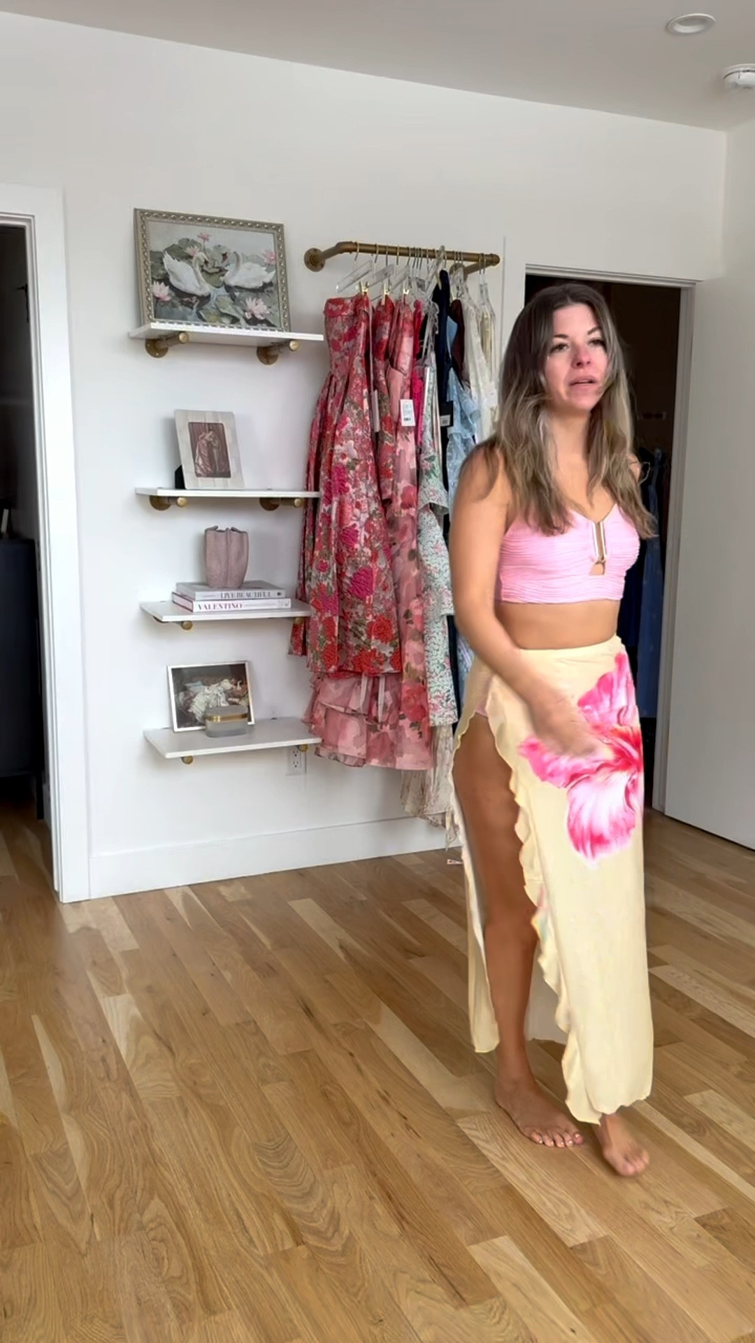 Content filming day for amazon summer vacation swimwear pool day and beach looks

Electric picks code: Emerson20

Weering small tops medium bottoms

Vacation
Destination
Bikini
Coverup
One piece
Resortwear
Beach
Pool day