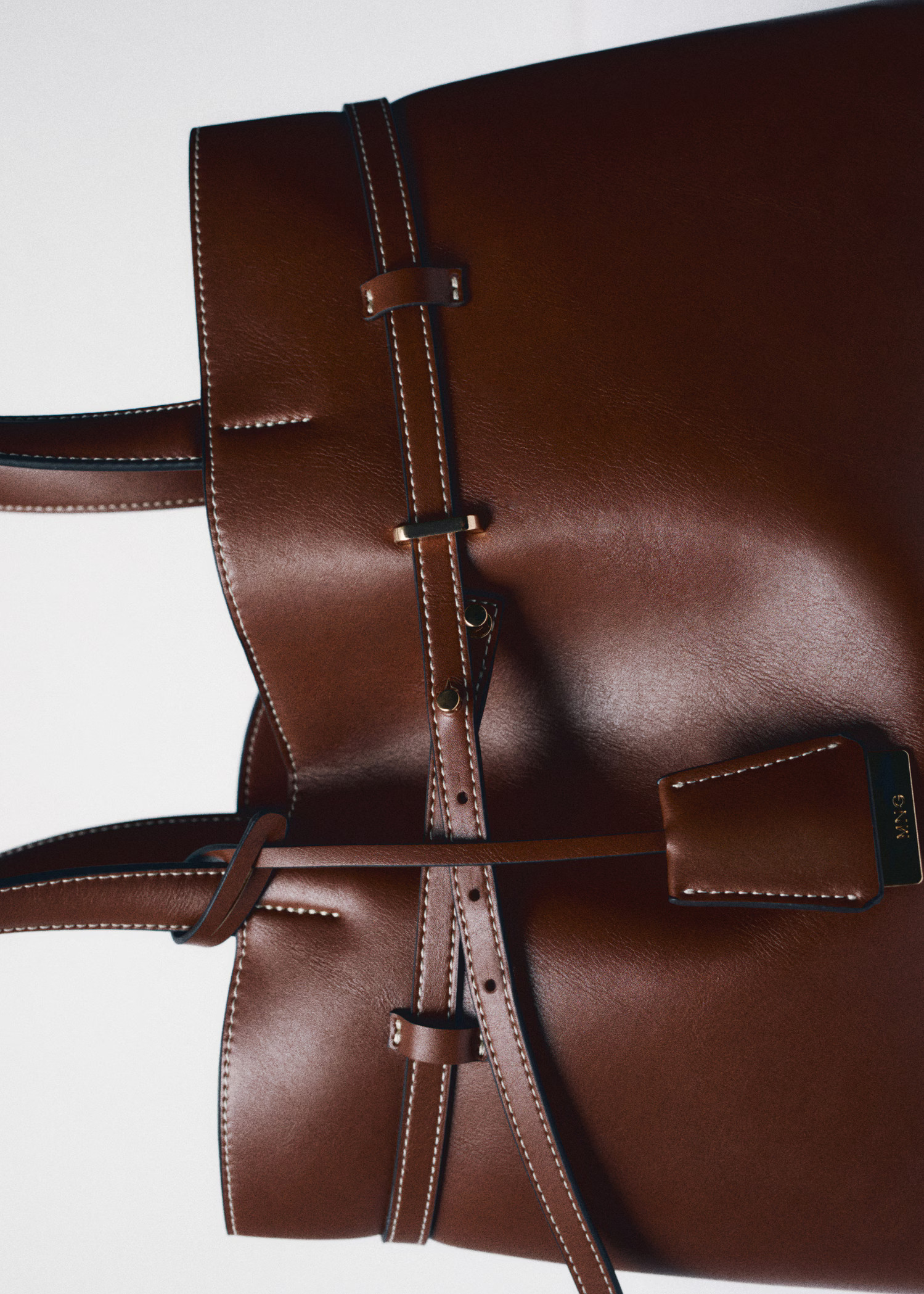 Shopper bag with charm | Mango (US/MX/AU)