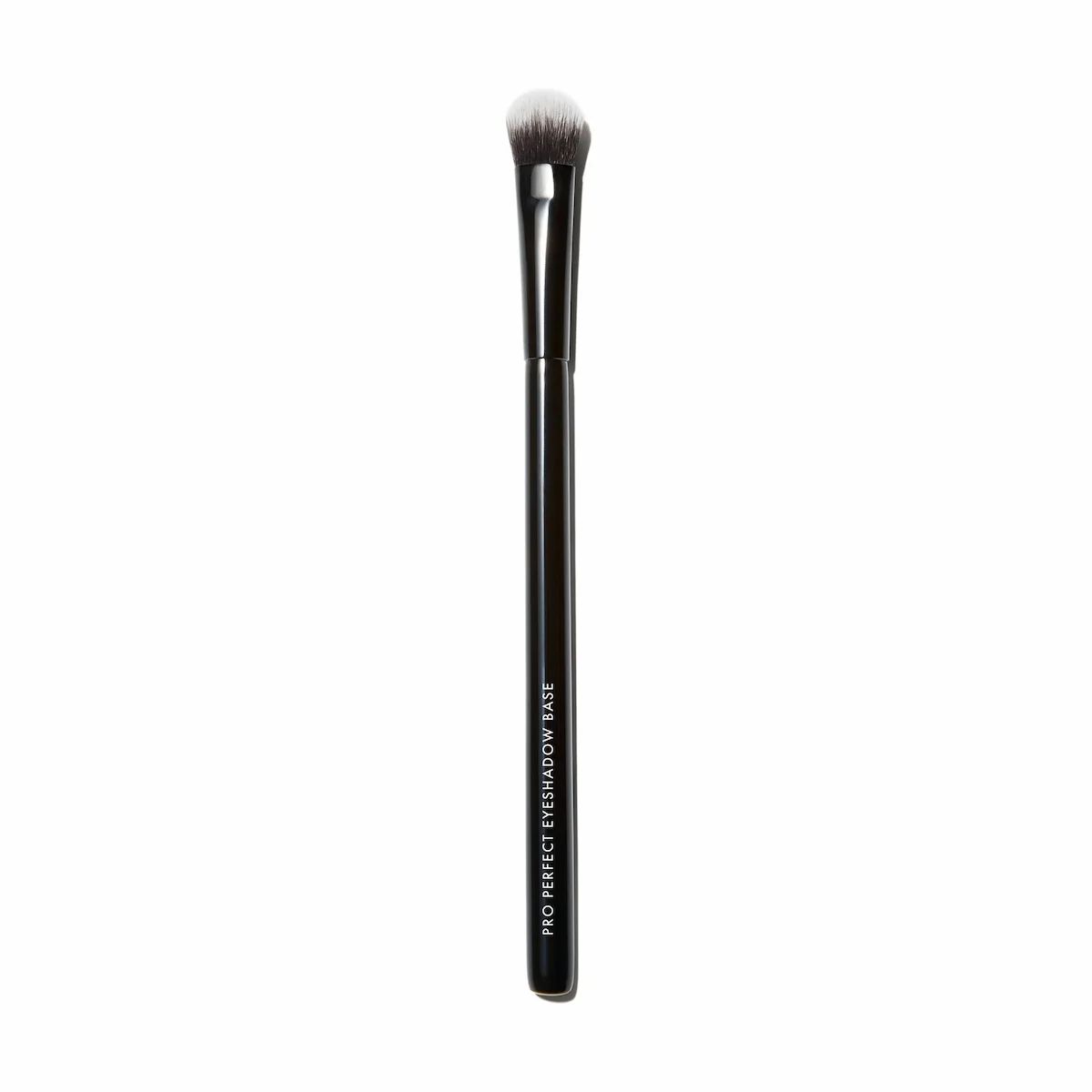 Pro Perfect Eyeshadow Base Brush | Beauty Pie (UK)
