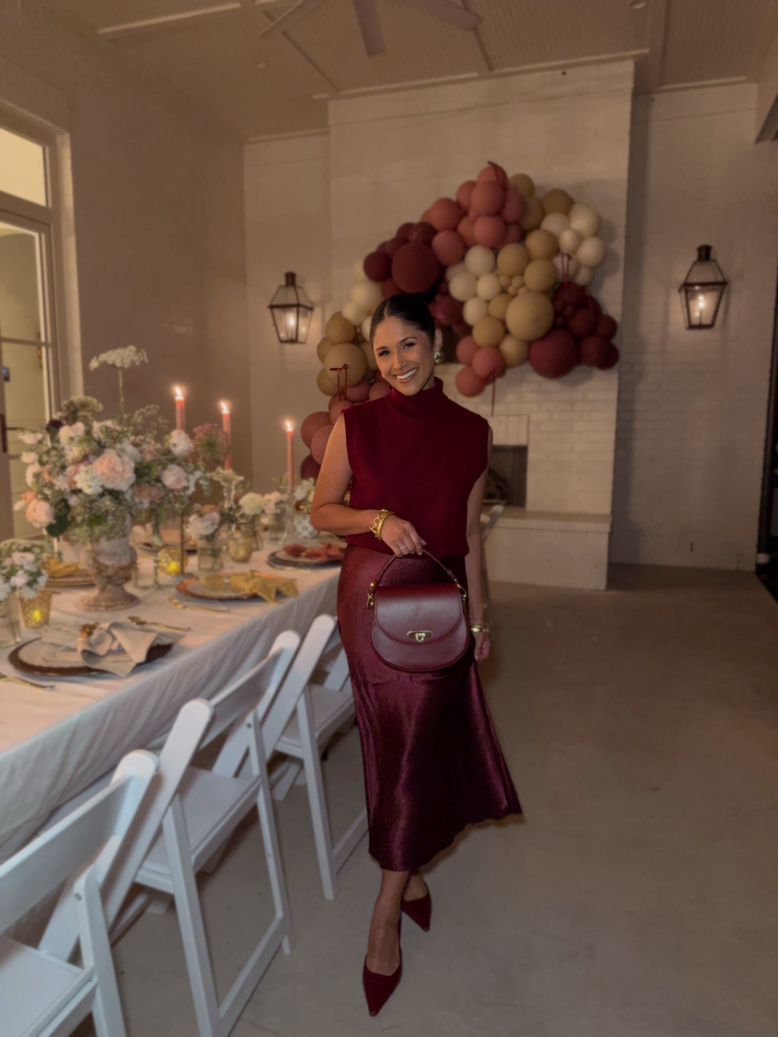 Final hours to take 25% OFF bag + my skirt and top are on sale too!
You know I love monochromatic look and this satin slip skirt paired with this wine sleeveless turtleneck is so gorgeous together! The top also comes in brown. 
Wearing sz 4 in skirt and small in top!
#giginewyork #handbag


#LTKCyberWeek #LTKGiftGuide #LTKSaleAlert