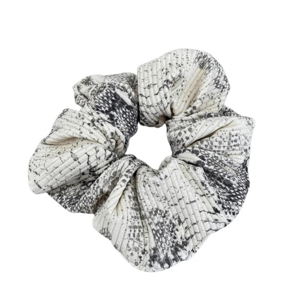 snake rib
              Scrunchie | Montce