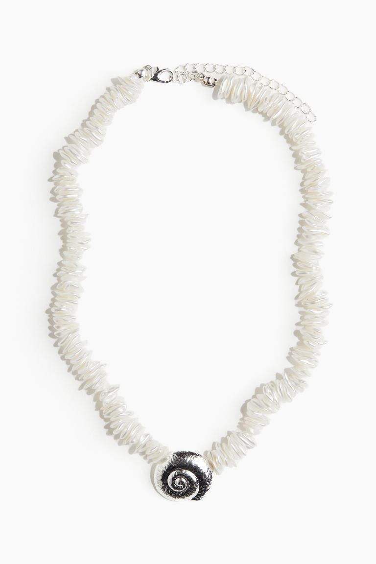 Short Beaded Necklace - Cream/seashell - Ladies | H&M US | H&M (US + CA)
