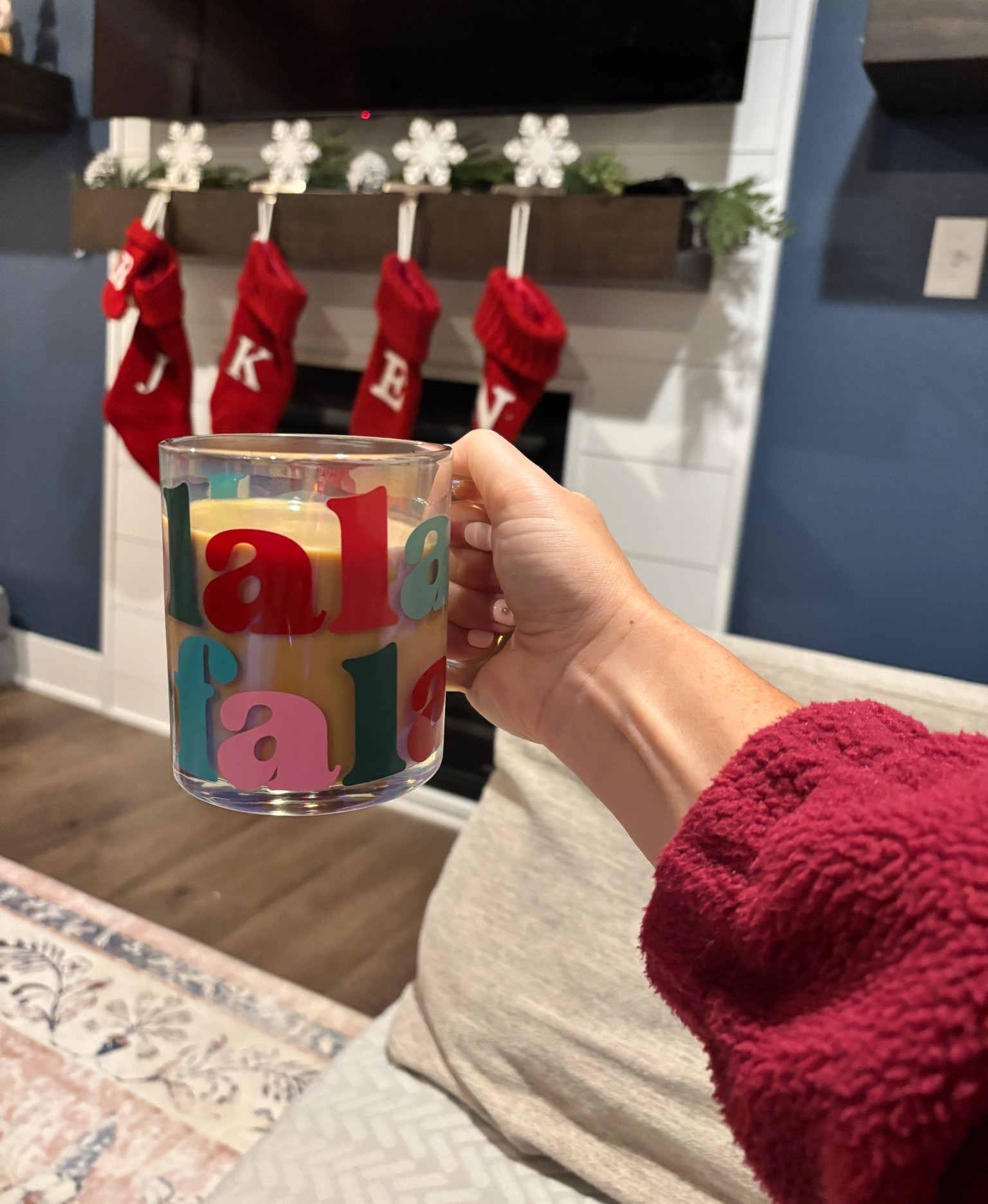 Cozy morning 🩷

#LTKmorningroutine #LTKHoliday #LTKdayinmylife