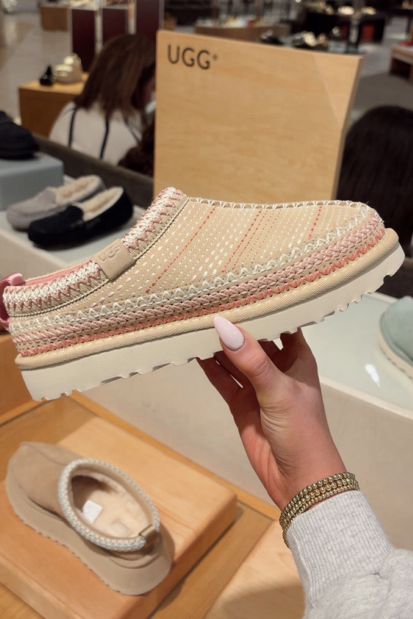 UGG TASMANS!! these are adorable & so unique from the regular tasman style!! love the pop of color while still being lighter toned- and you can wear them with so much!!

#LTKU #LTKValentine #LTKootd