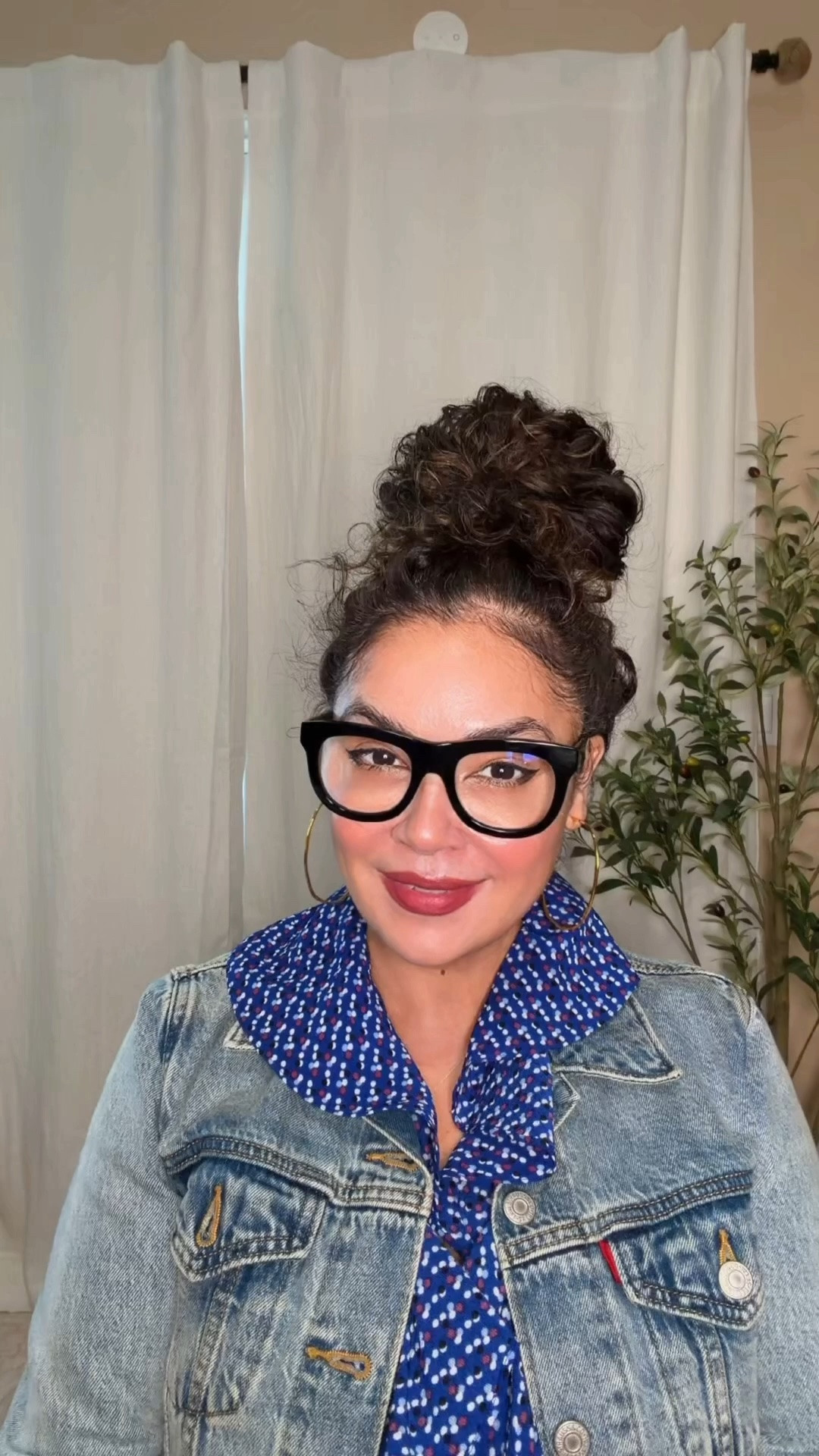 One of my favorite things about this community is that we're not trying to have all the answers.

We're simply showing up each week to reflect on where we are, encourage one another, and navigate this season of life with a little more intention...and whenever possible, a little more glee.

Thank you for spending a few minutes of your Monday with me.

I'm so glad we're doing this together. ❤️

Xo, Adryana