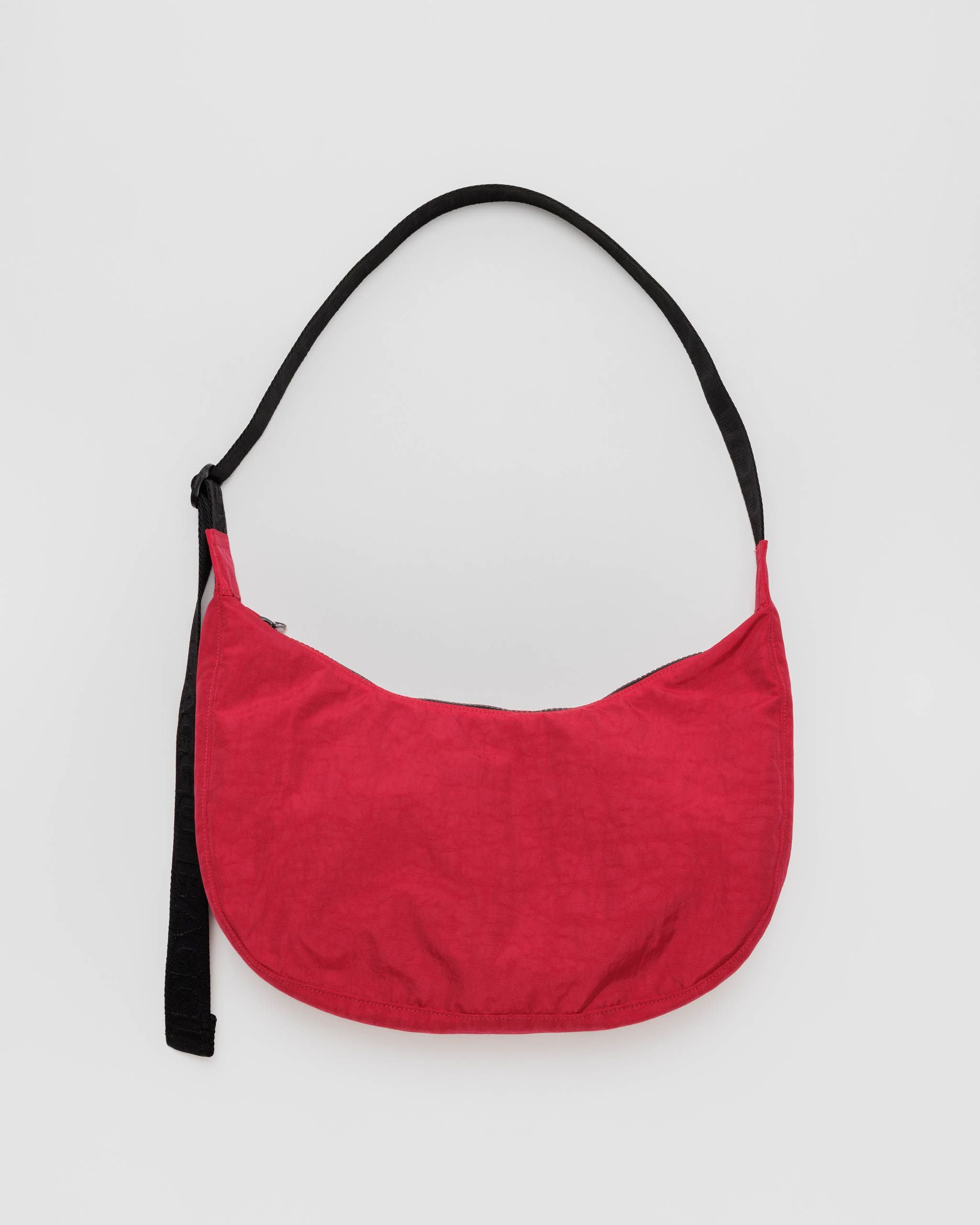 Medium Nylon Crescent Bag | BAGGU