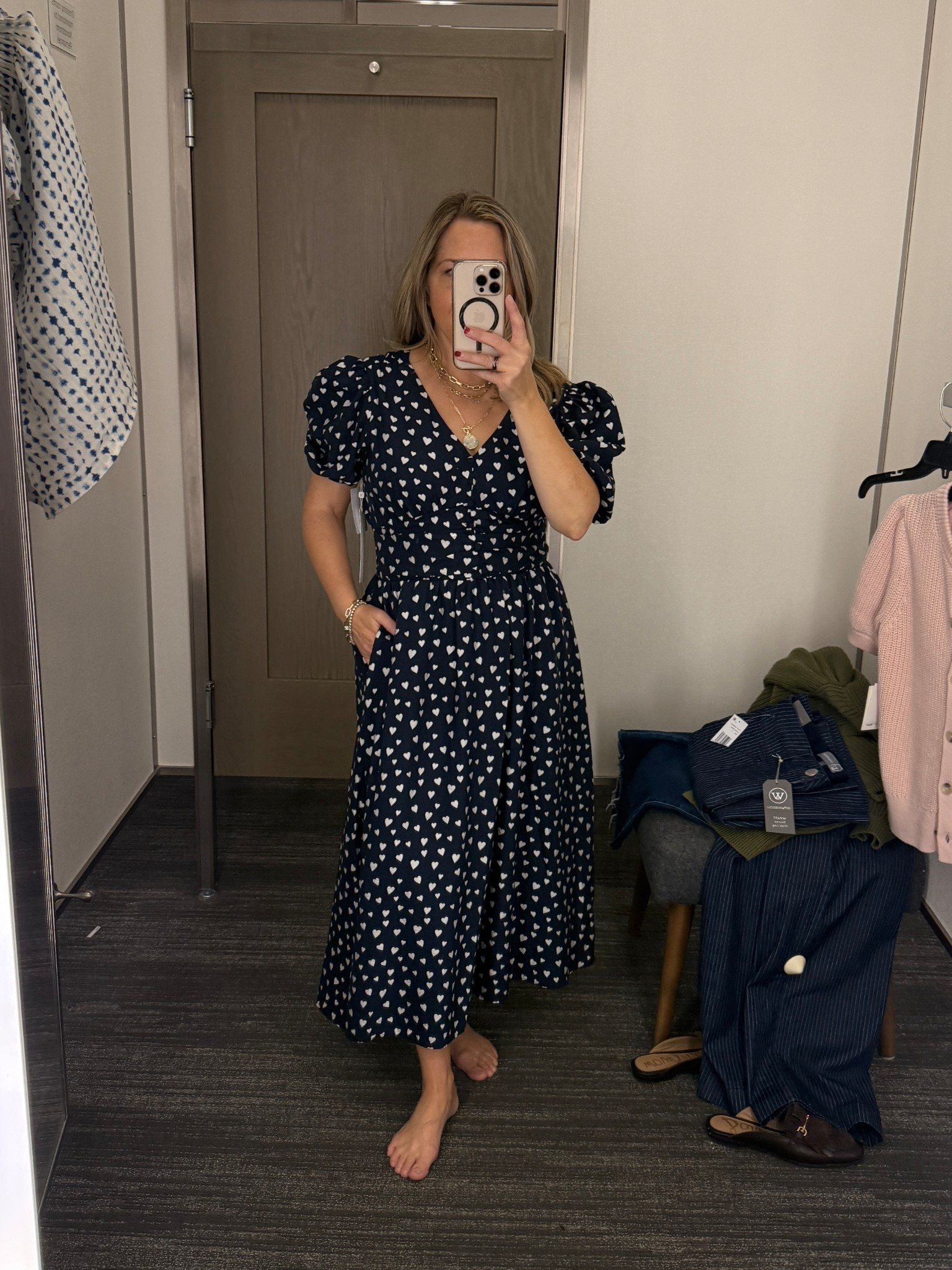 This dress is so comfortable & would look great with sneakers. It’s the perfect dress to take on vacation! 

#LTKSpringSale #LTKOver40 #LTKootd