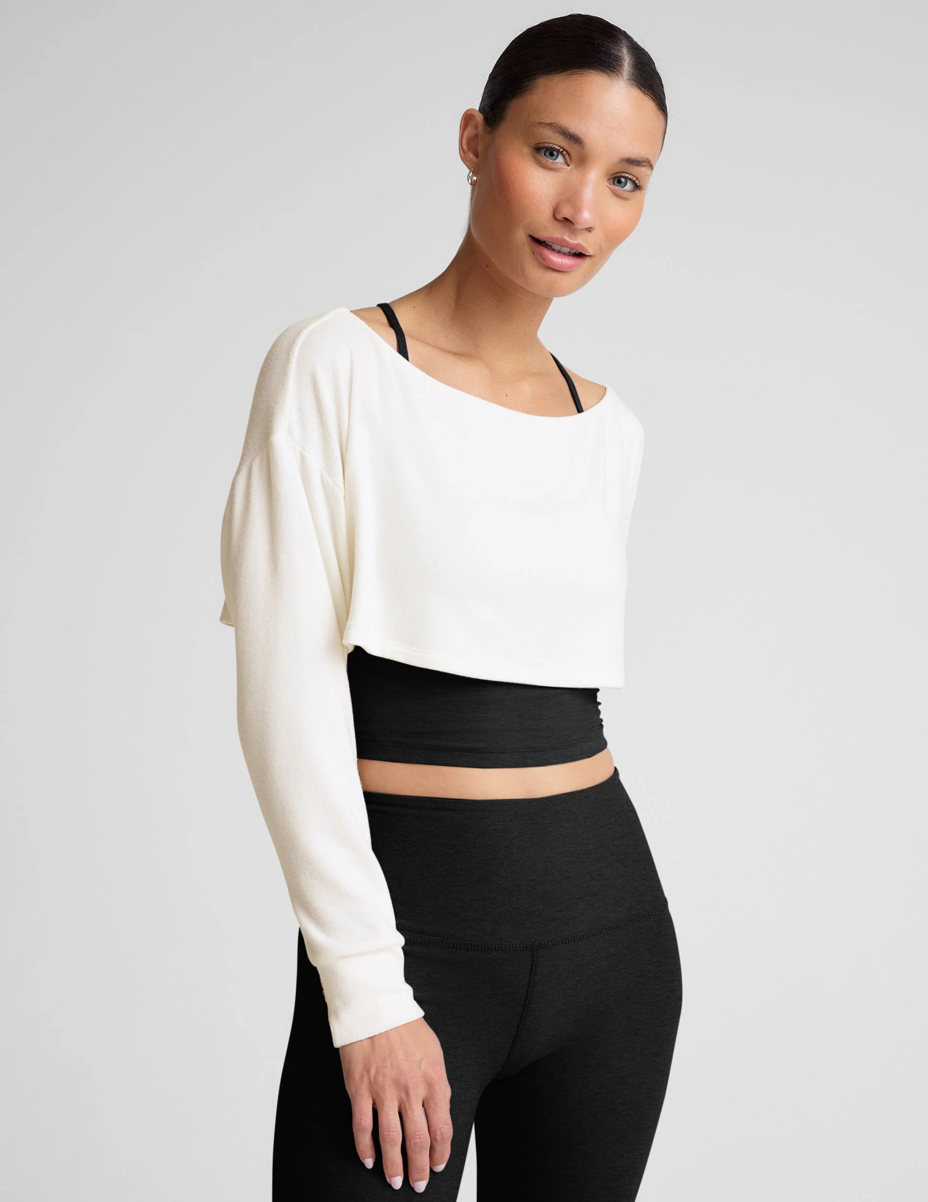 Duet 2-Way Convertible Shrug | Beyond Yoga | Beyond Yoga