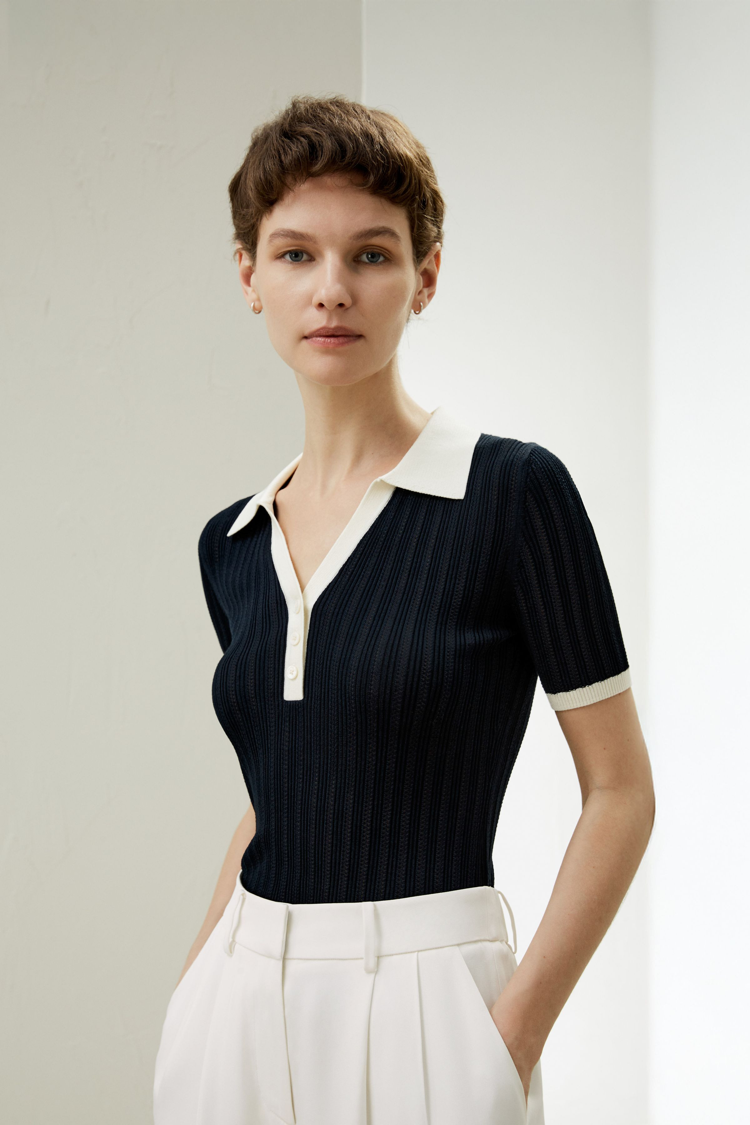 V Neck Ribbed Silk Knit Top | LILYSILK