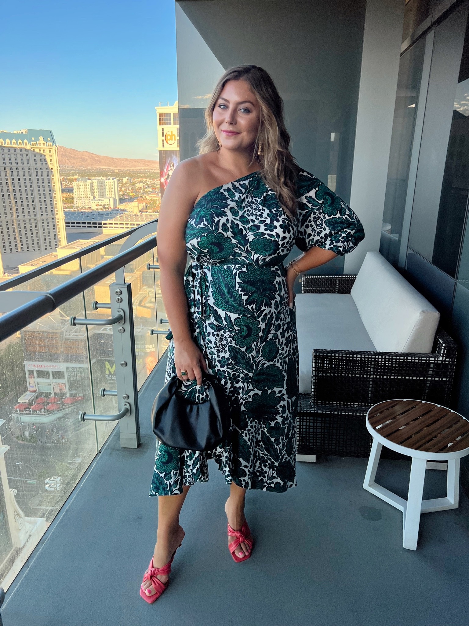 Wearing size 16 in one shoulder silk floral dress, would be a fantastic wedding guest dress! 

#LTKSeasonal #LTKwedding #LTKcurves