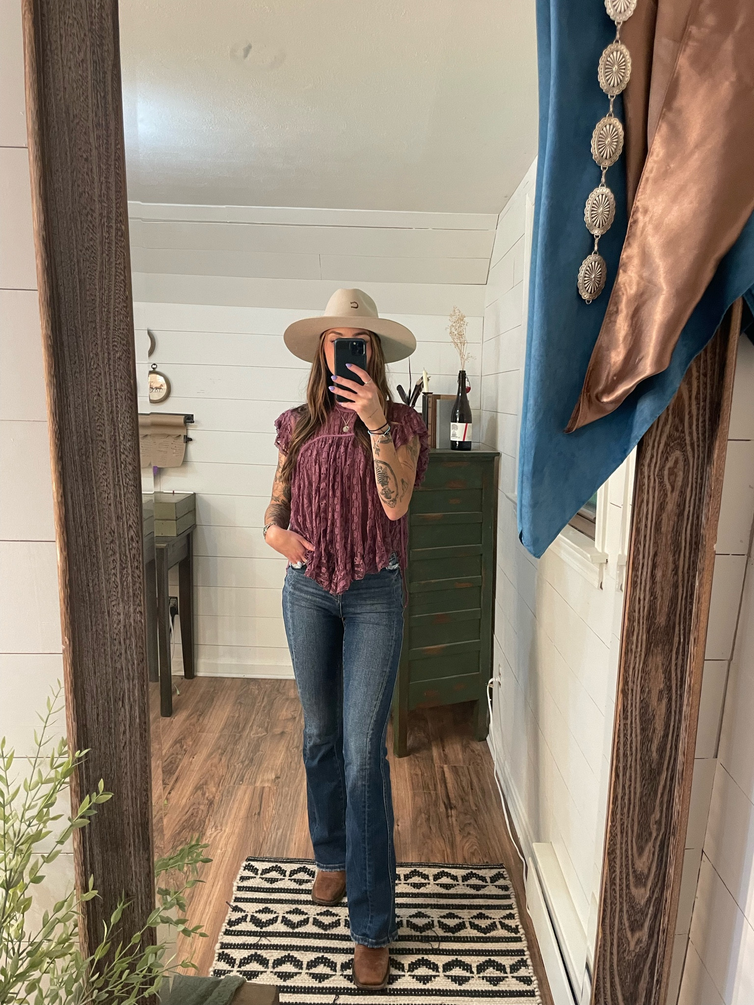Fall transition but make it western 🍂 

#LTKstyletip #LTKSeasonal #LTKfindsunder100