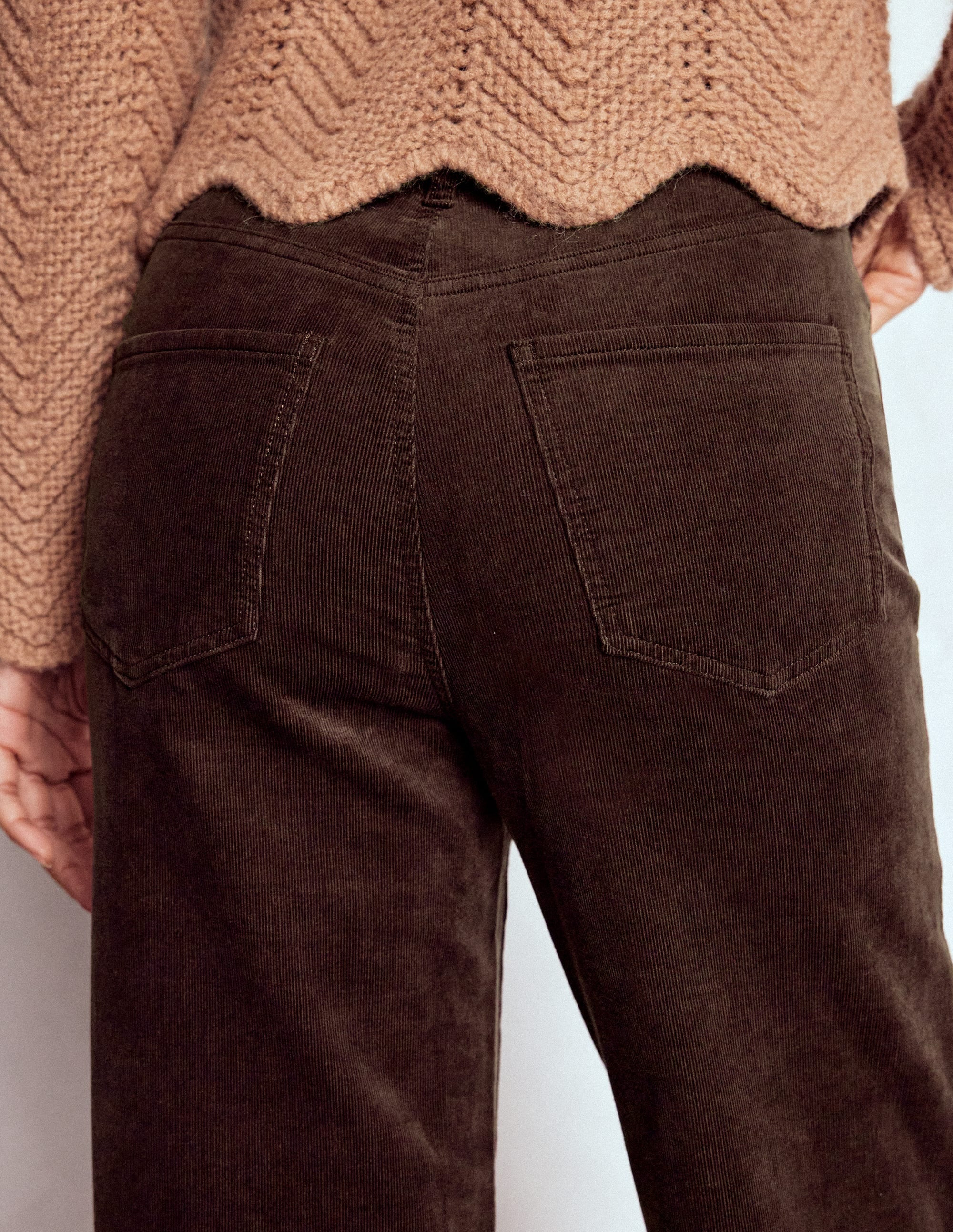 5-Pocket Cord Column Jeans-Espresso | Boden UK