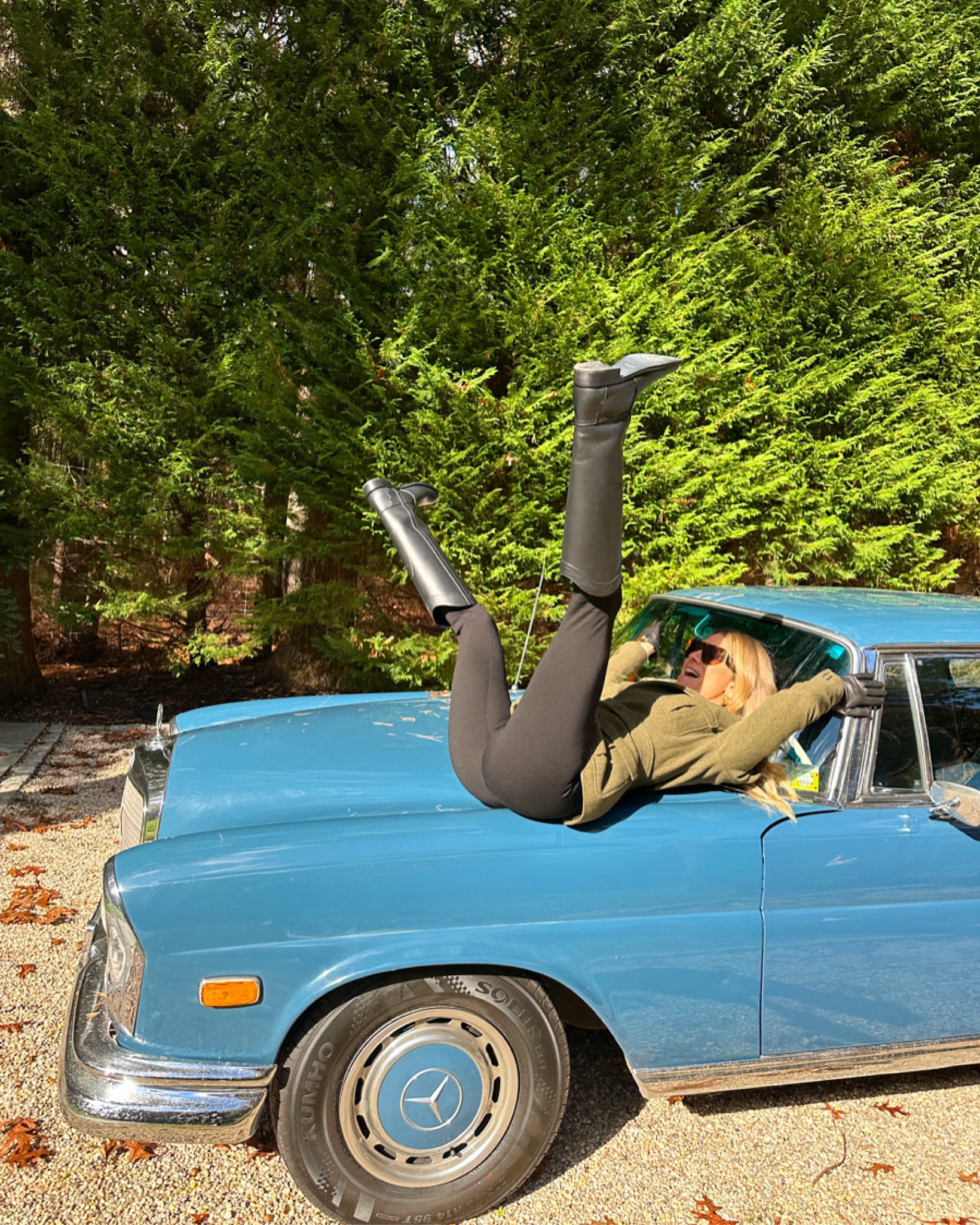 BTS of deleted scenes in episode 2 🤪

#LTKbeauty #LTKFind