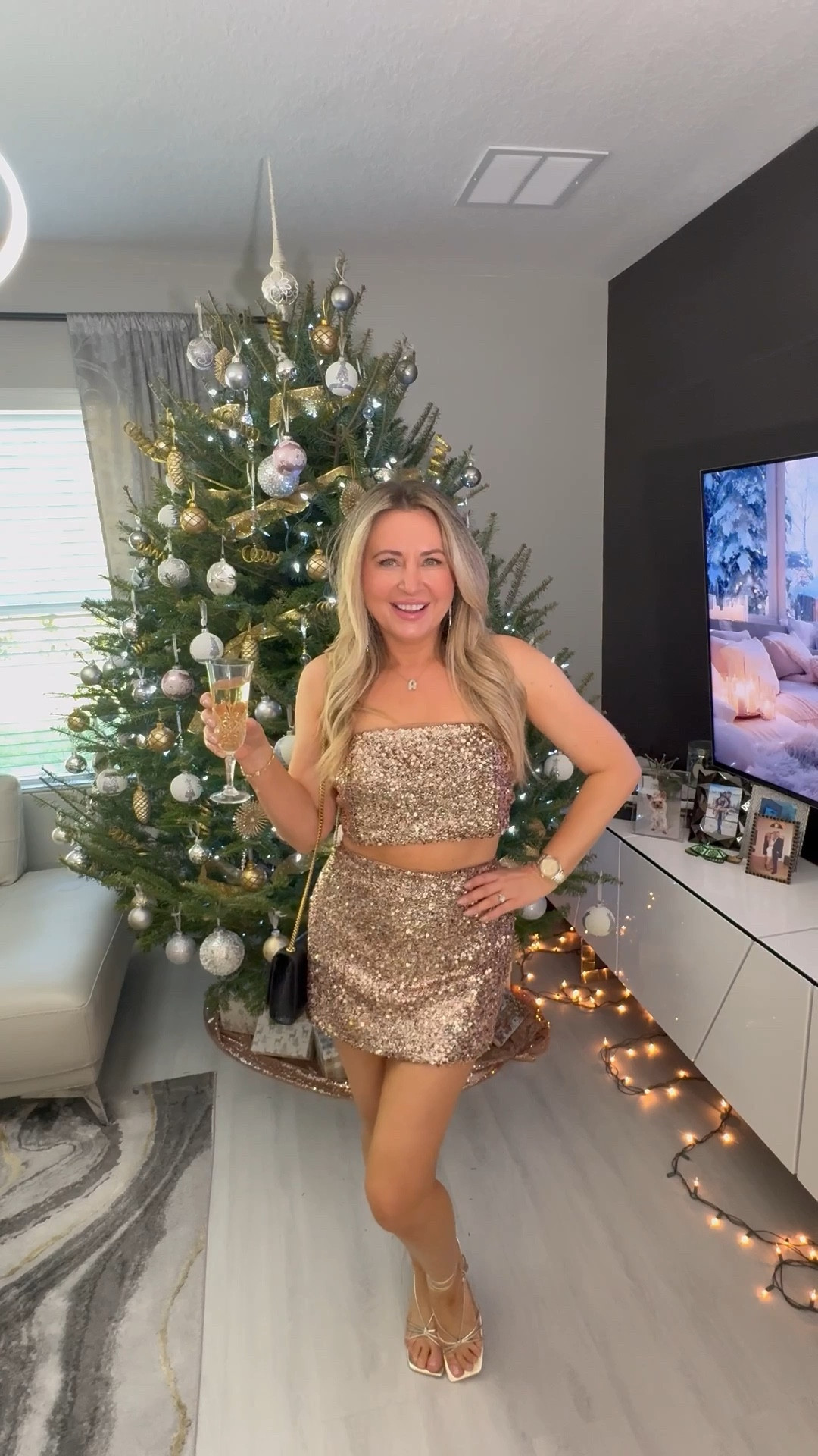 NYE look from Vici 
Save 35% with code AGGISAVE35

#vici #skirt #top #sequin #holidays 


#LTKGiftGuide #LTKHoliday #LTKootd #LTKFindsUnder50 #LTKU #LTKvlog