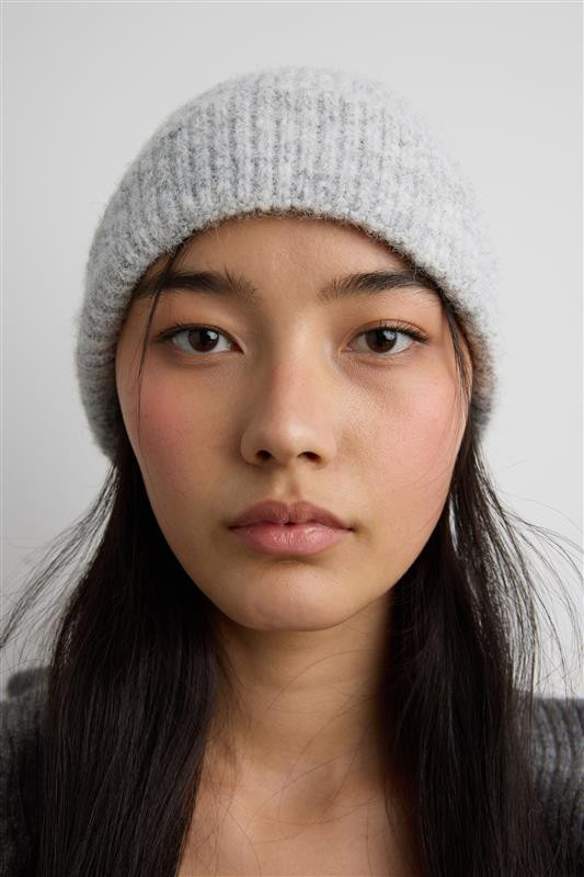 FUZZY RIBBED KNIT BEANIE | OAK + FORT