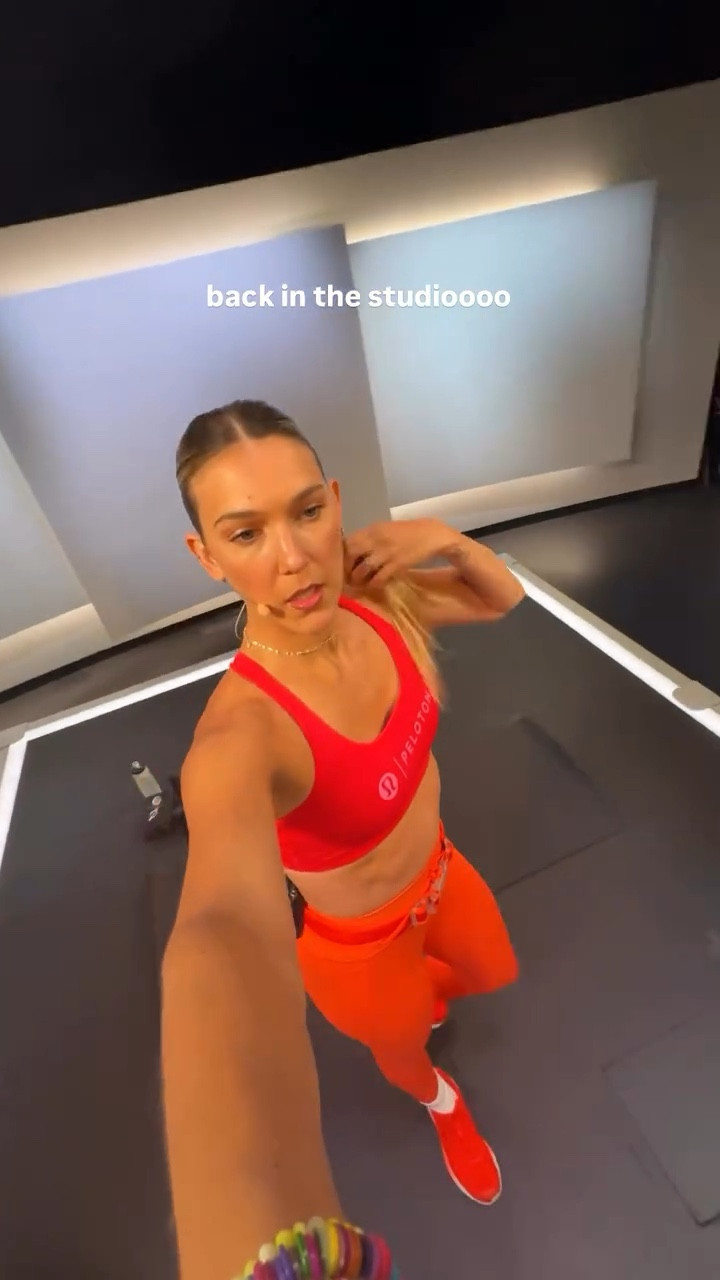 Back in the studio! 

#LTKActive #LTKStyleTip #LTKFindsUnder100