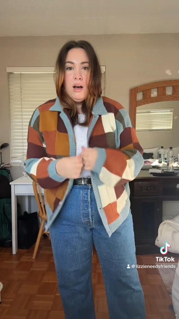 The perfect cardigan #vans 

#LTKmidsize