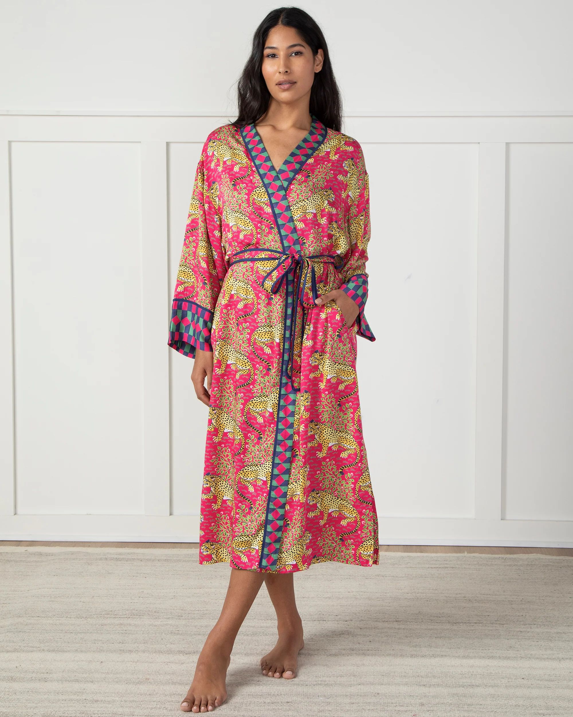 Bagheera - Satin Robe - Hot Pink | Printfresh