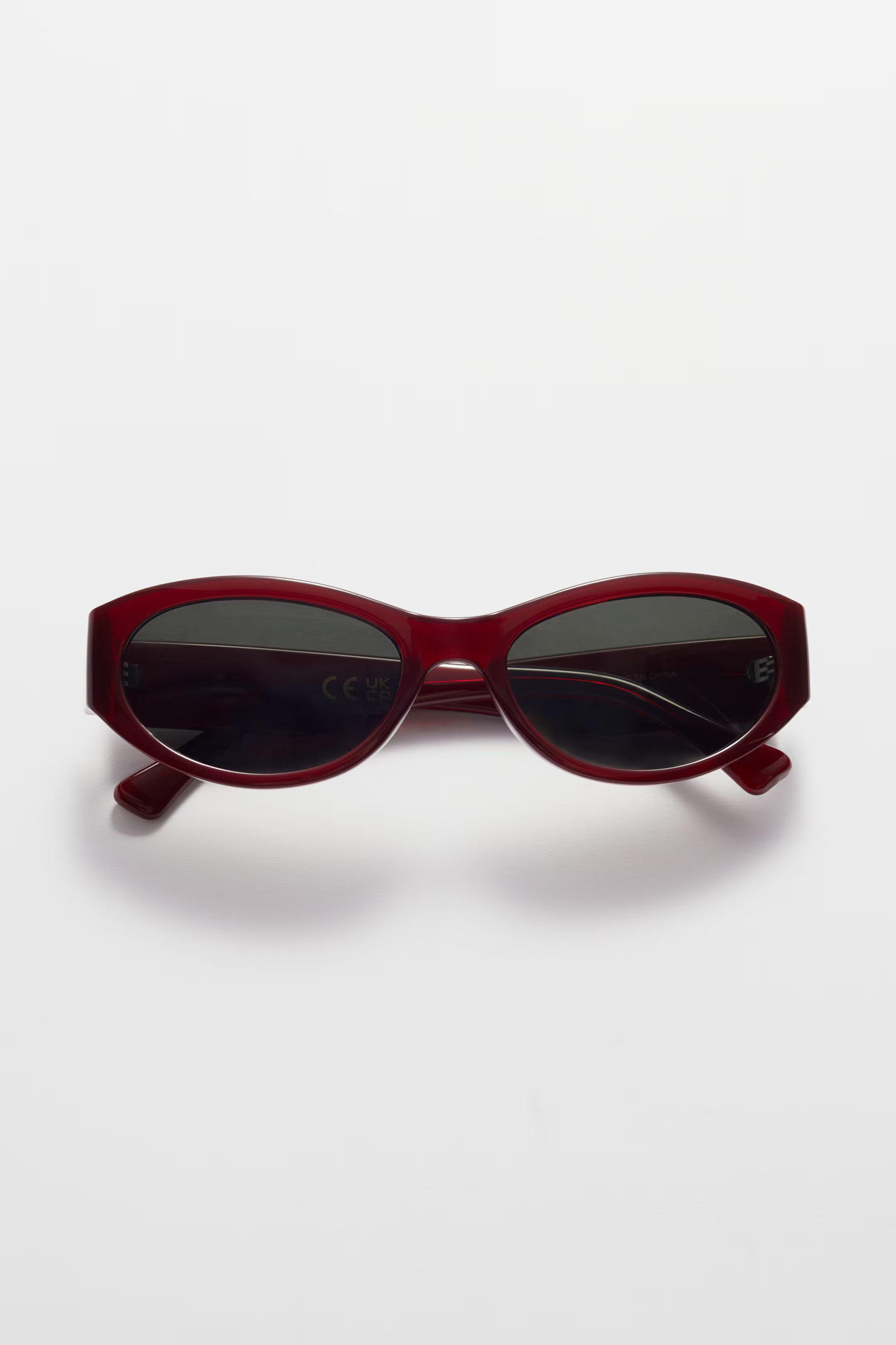 Oval Cat-Eye Sunglasses | H&M (UK, MY, IN, SG, PH, TW, HK)