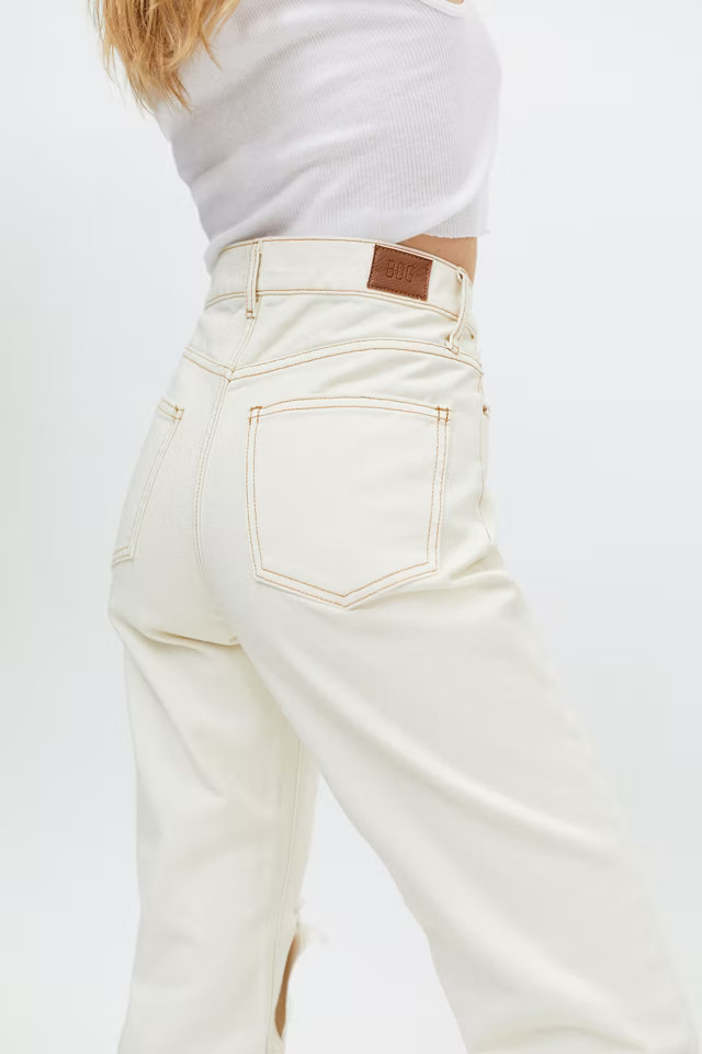 BDG Loose Straight Jean – Destroyed Ivory Denim | Urban Outfitters (US and RoW)