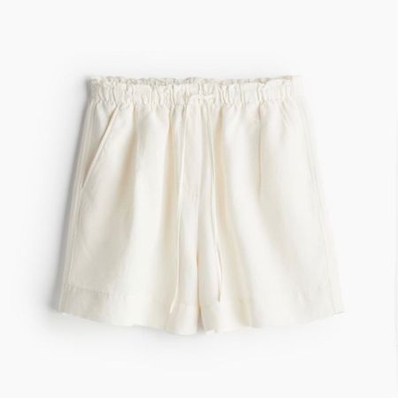 White linen blend shorts 

#LTKSeasonal #LTKstyletip #LTKfindsunder50