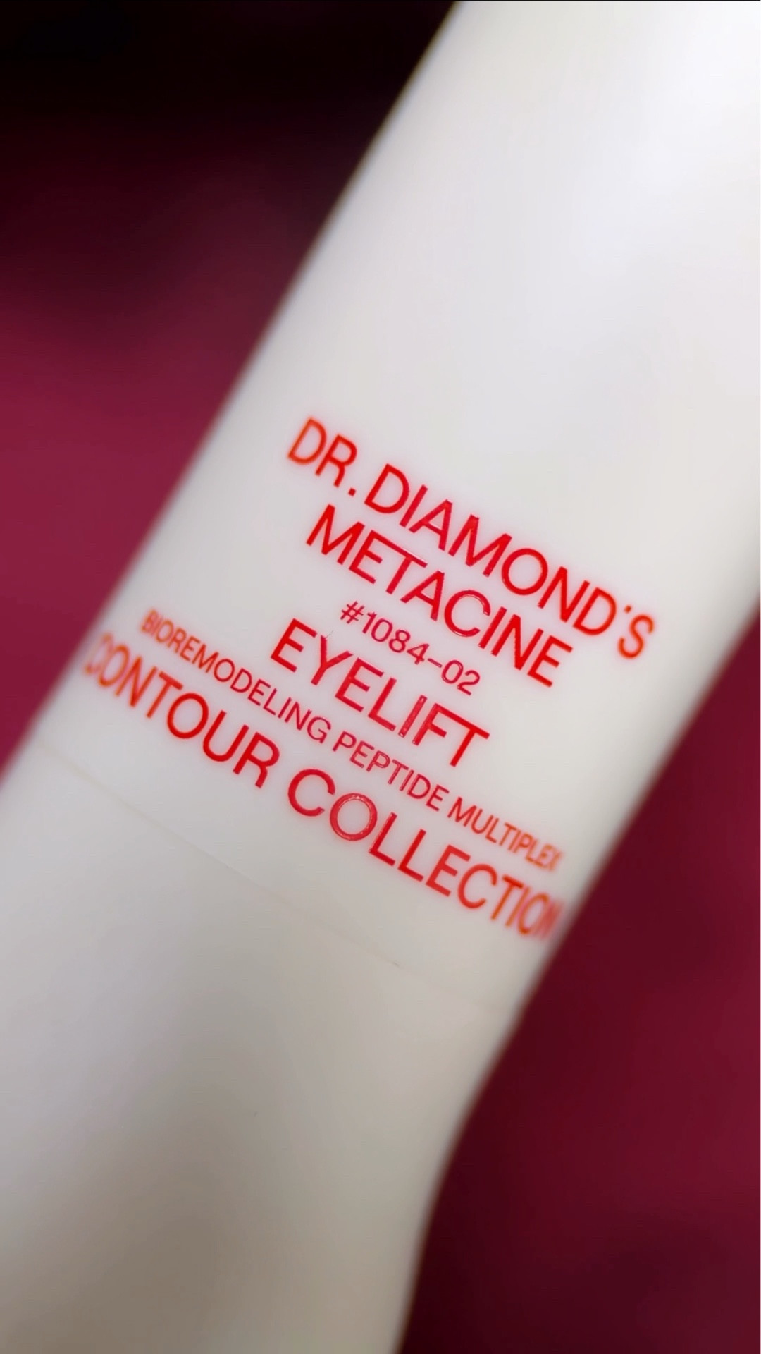 EyeLift, in focus. The latest by Dr.
Diamond's Metacine lifts, firms & tightens - reversing signs of visible aging while enhancing under eye volume & eye contours. [VOLUME A] of the Contour Collection is available now 👁️❣️

#DrDiamond #DrDiamondsMetacine #ContourCollection #Skincare #EyeLift



#LTKOver40 #LTKBeauty #LTKselfcare