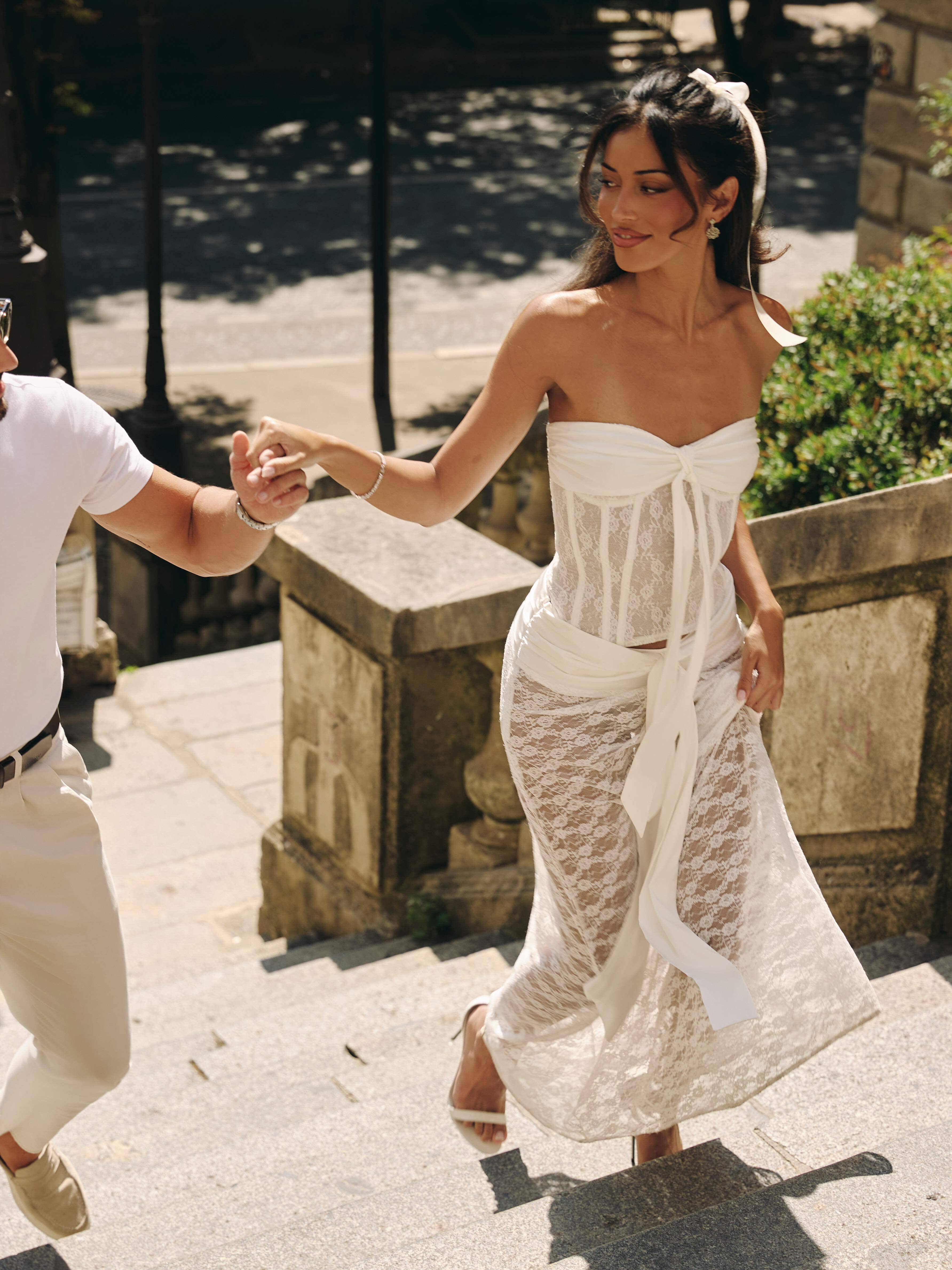 AMORA MAXI SKIRT WHITE | Outcast (US & UK)